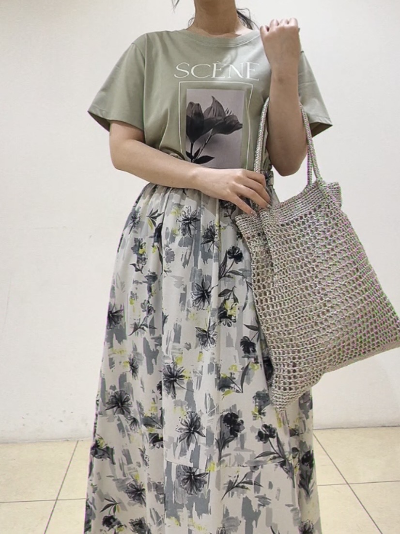 watanabeさんの「UNTITLED｜【古畑星夏さん着用/ロゴ/プリント】グラフィックTシャツ」を使ったコーディネート