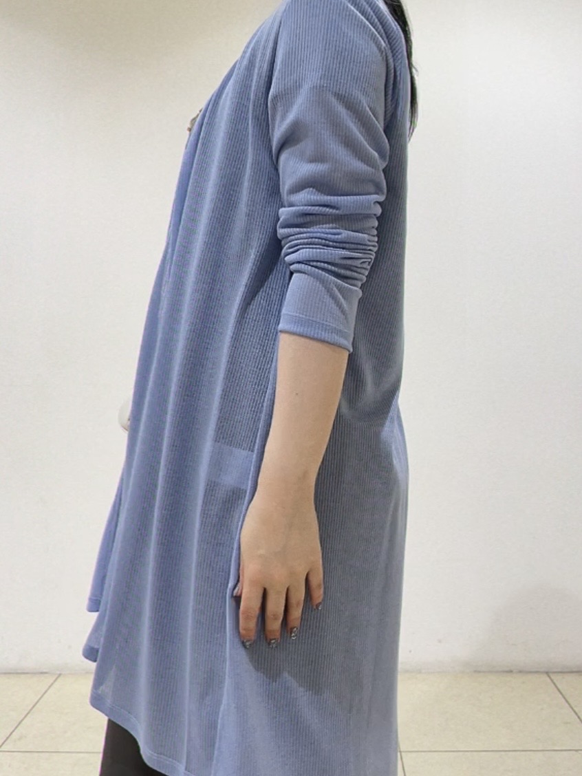 watanabeさんの「UNTITLED｜【洗える／アンサンブル可能】シアースストライプカーディガン」を使ったコーディネート
