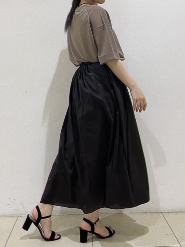 watanabeさんの「UNTITLED｜【アンサンブル可/Tシャツ風/ゆったり】リラックスニットトップス」を使ったコーディネート