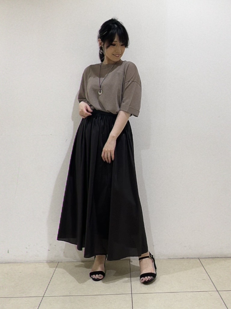 watanabeさんの「UNTITLED｜【アンサンブル可/Tシャツ風/ゆったり】リラックスニットトップス」を使ったコーディネート