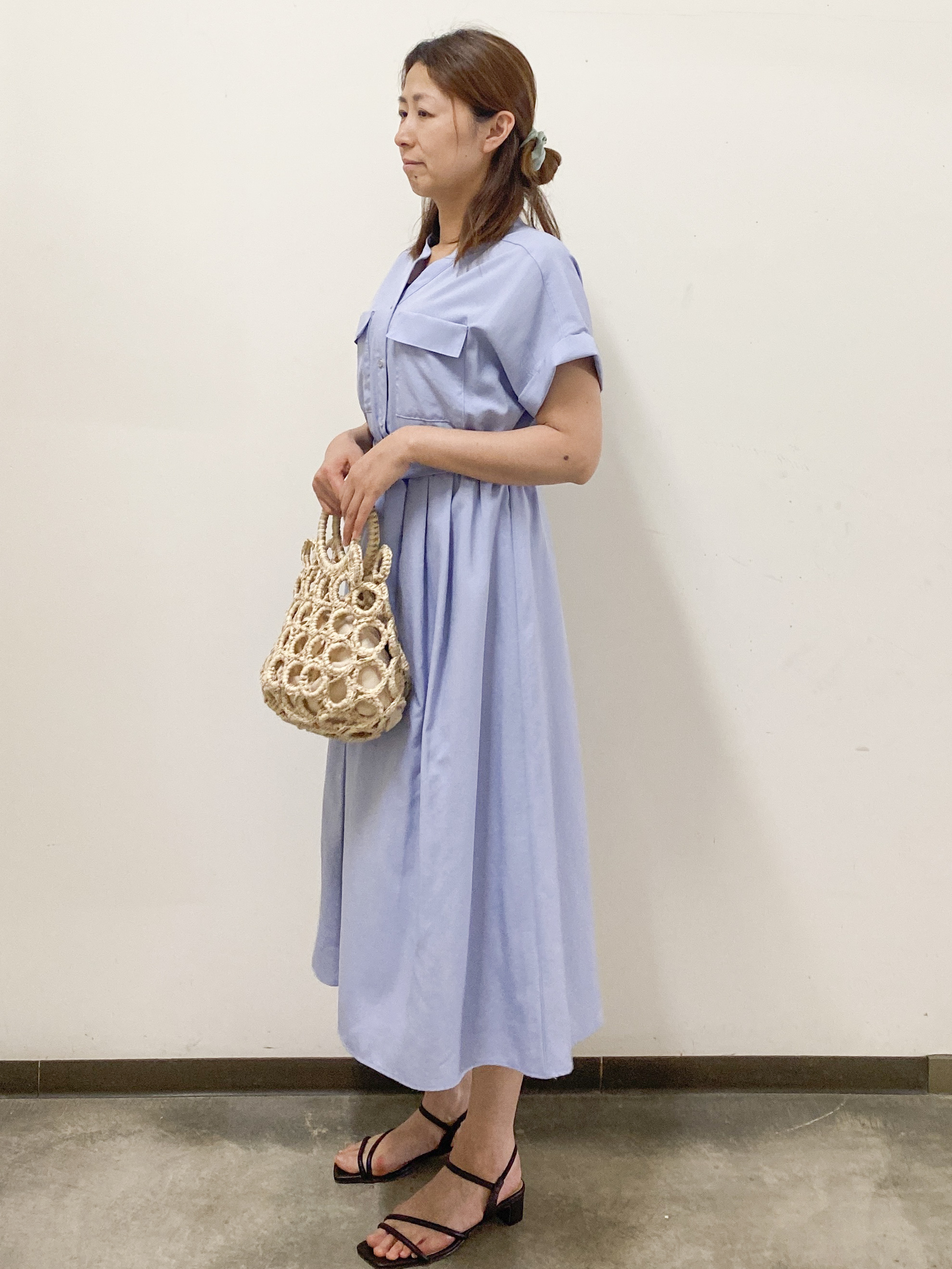 miさんの「index｜ダブルポケットスキッパーワンピース【防シワ／洗濯機OK】《XS～3L／6col》」を使ったコーディネート