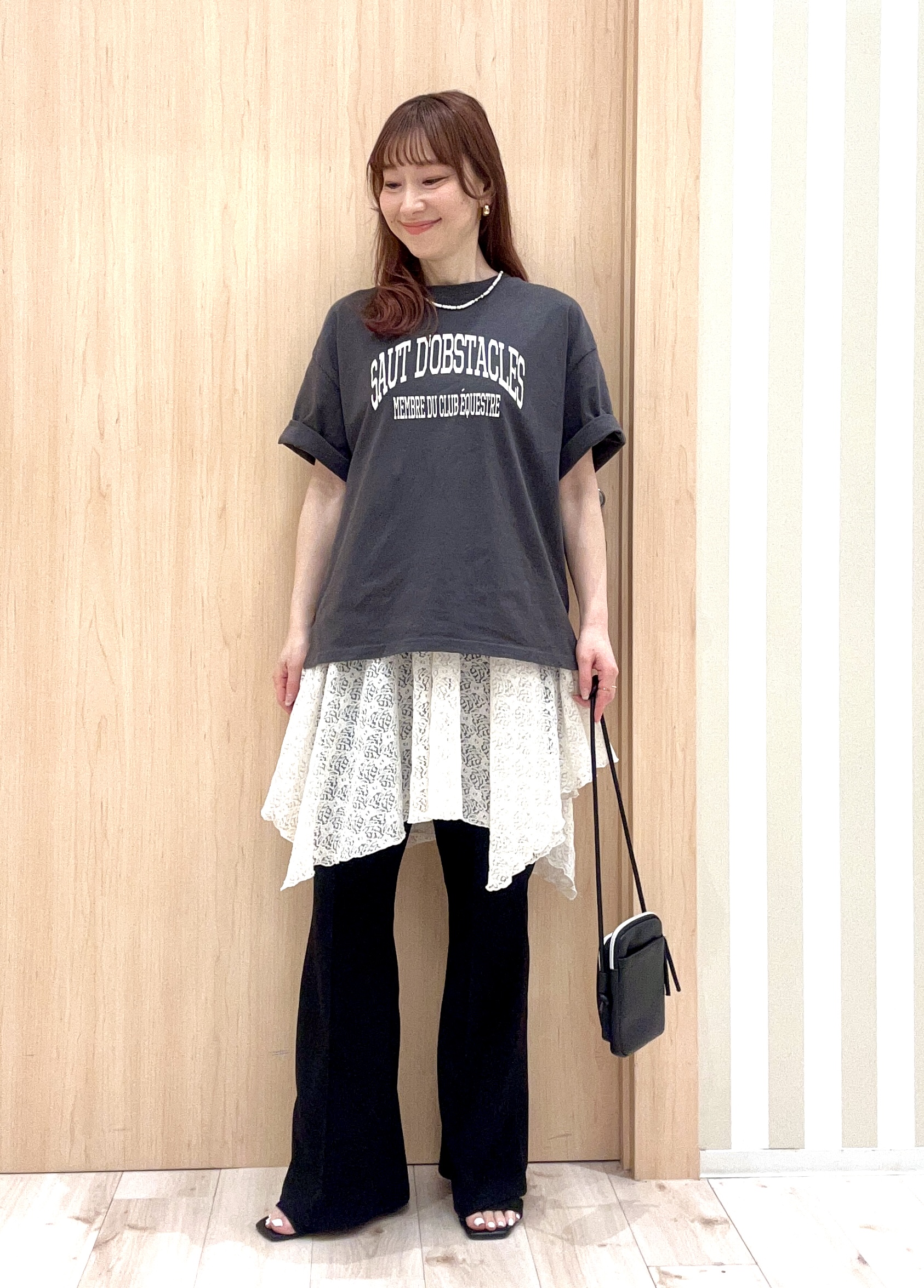 ririさんの「SHOO･LA･RUE｜【綿100%/S-LL/プチプラ】ゆるシルエット シンプルTシャツ」を使ったコーディネート
