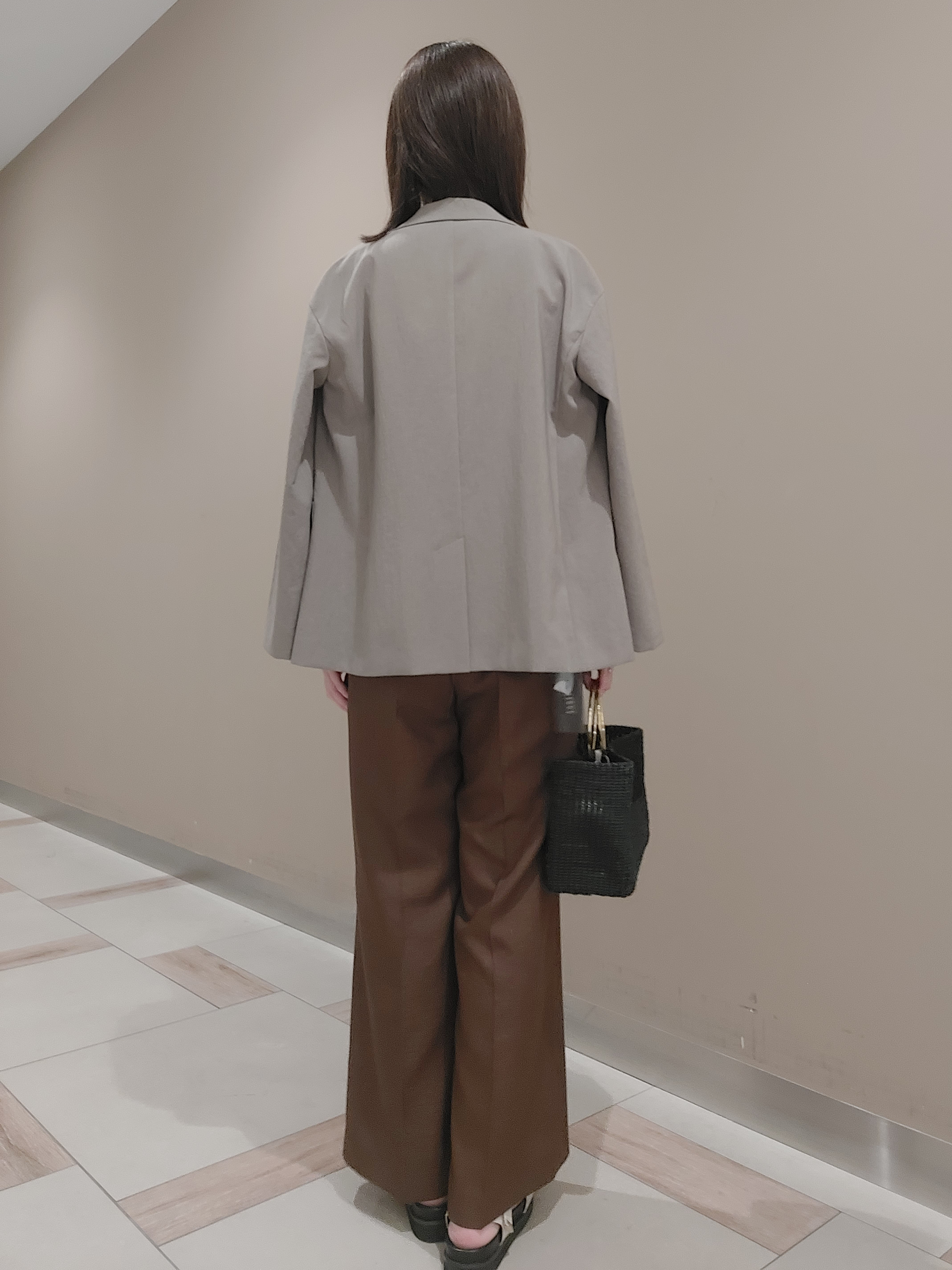 saiさんの「Reflect｜【UVカット／接触冷感／吸水速乾】タックデザインフレアトップス」を使ったコーディネート
