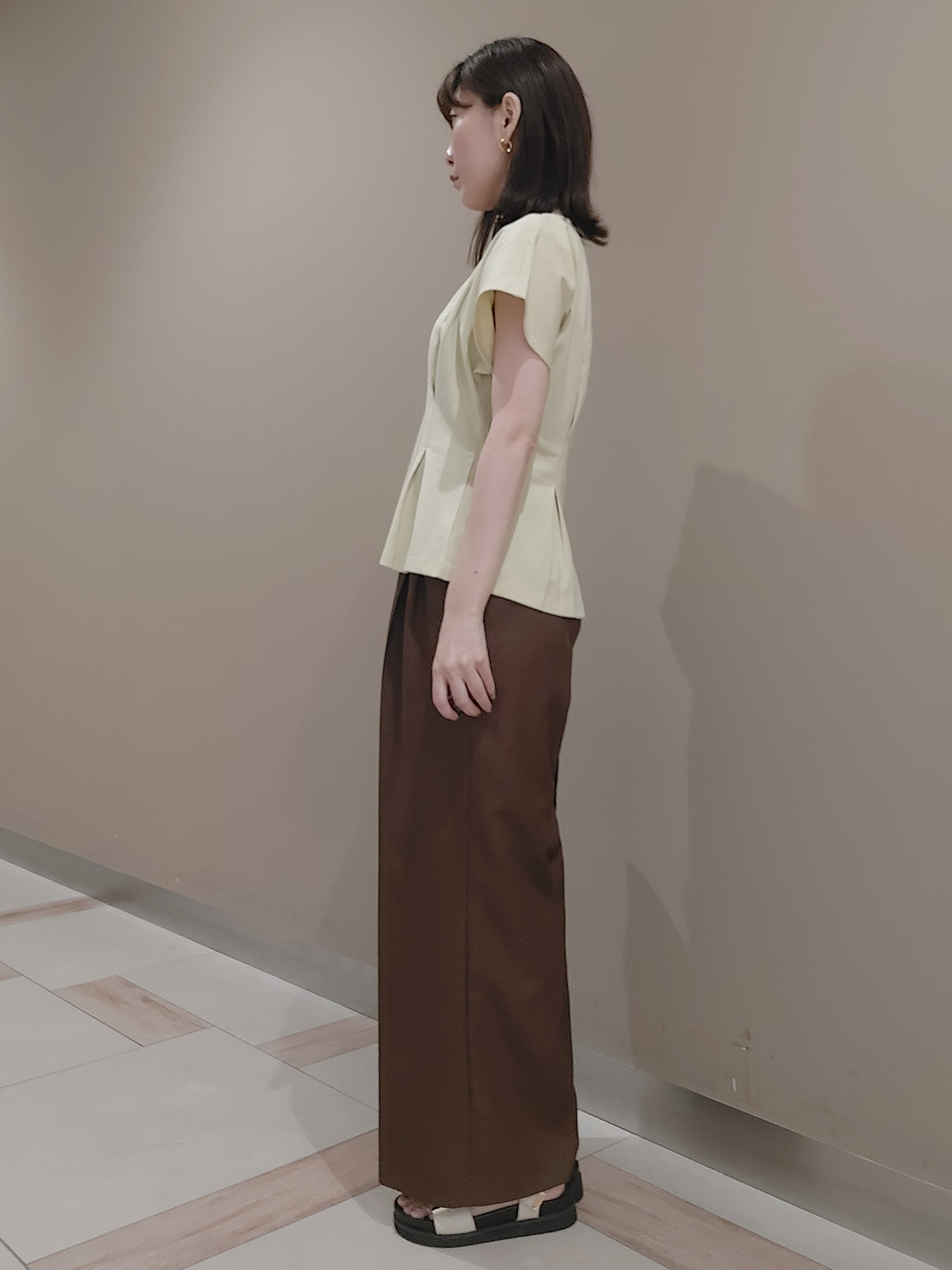 saiさんの「Reflect｜【UVカット／接触冷感／吸水速乾】タックデザインフレアトップス」を使ったコーディネート
