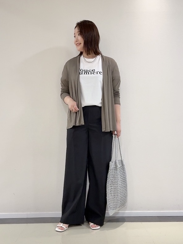 YUIさんの「UNTITLED｜【接触冷感/UVカット/遮熱機能】フライスジャージカーディガン」を使ったコーディネート