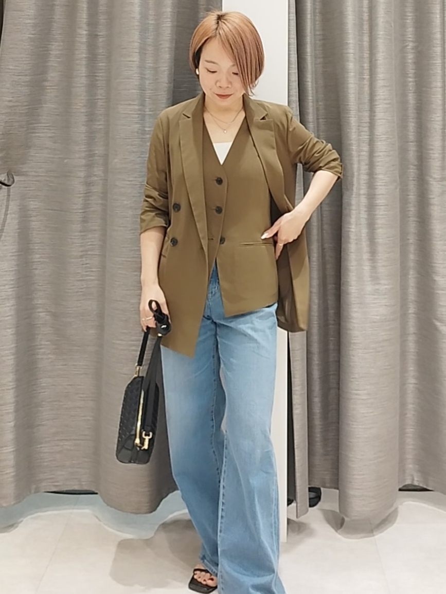 s u g iさんの「UNTITLED｜【セットアップ可/接触冷感/通気性】ドライシアーダブルジャケット」を使ったコーディネート