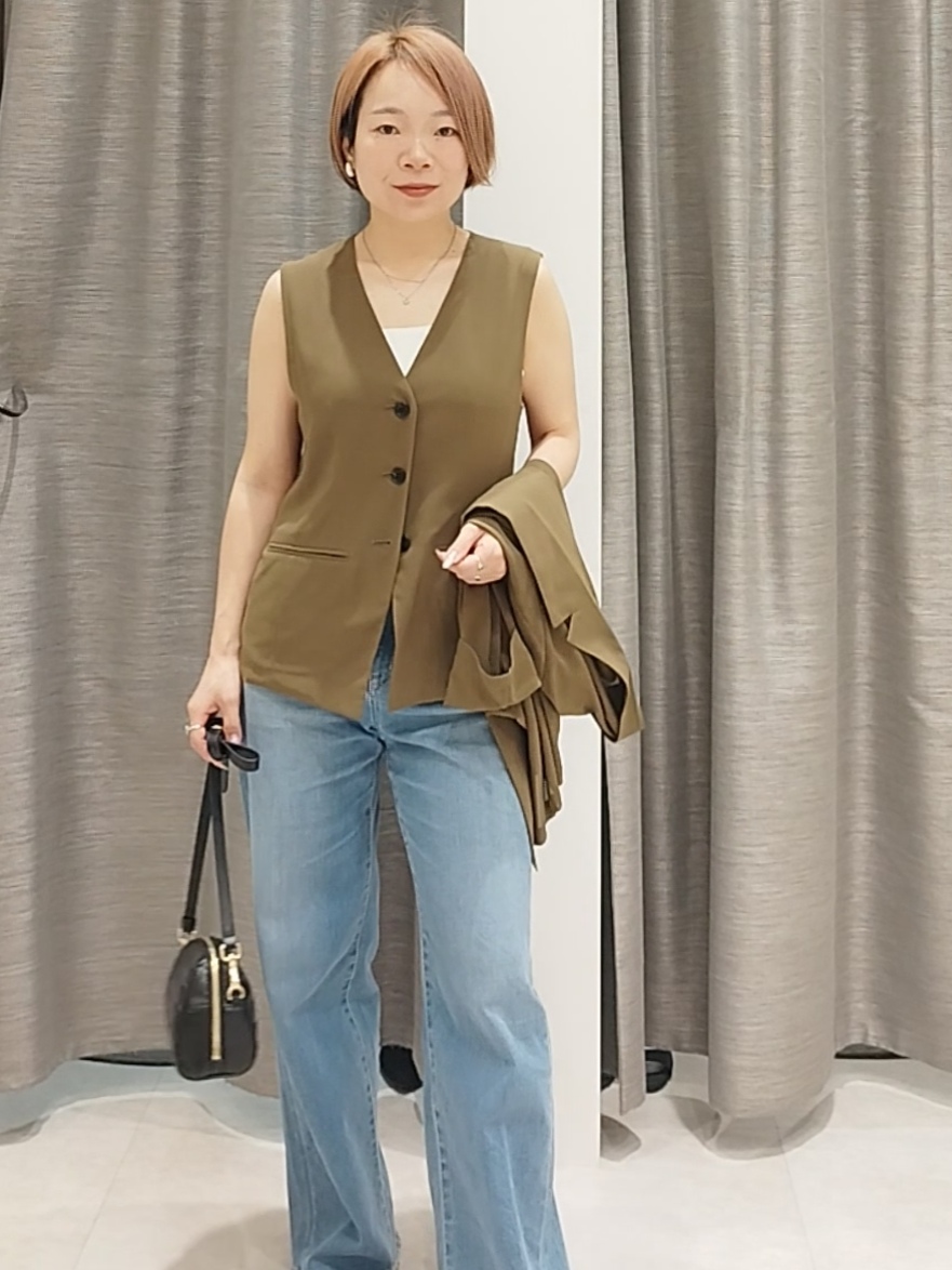 s u g iさんの「UNTITLED｜【セットアップ可/接触冷感/通気性】ドライシアーダブルジャケット」を使ったコーディネート
