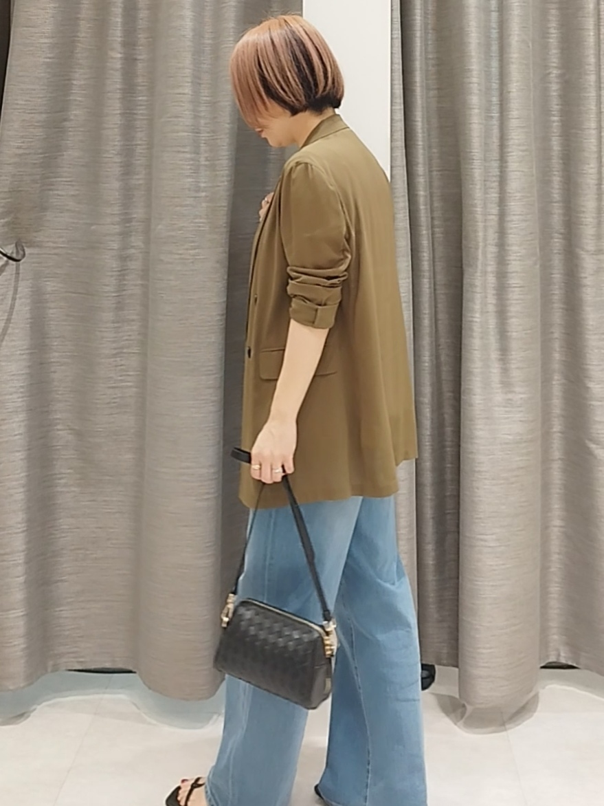 s u g iさんの「UNTITLED｜【セットアップ可/接触冷感/通気性】ドライシアーダブルジャケット」を使ったコーディネート