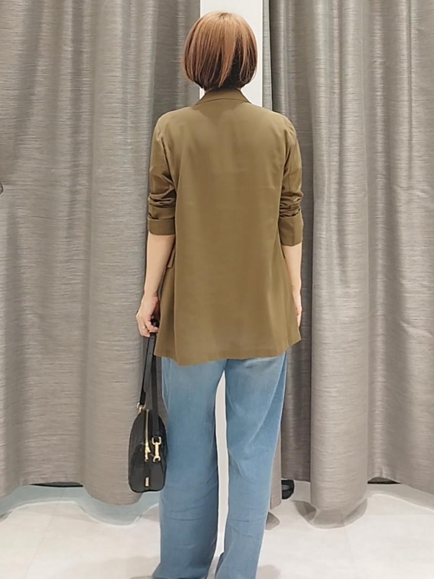 s u g iさんの「UNTITLED｜【セットアップ可/接触冷感/通気性】ドライシアーダブルジャケット」を使ったコーディネート