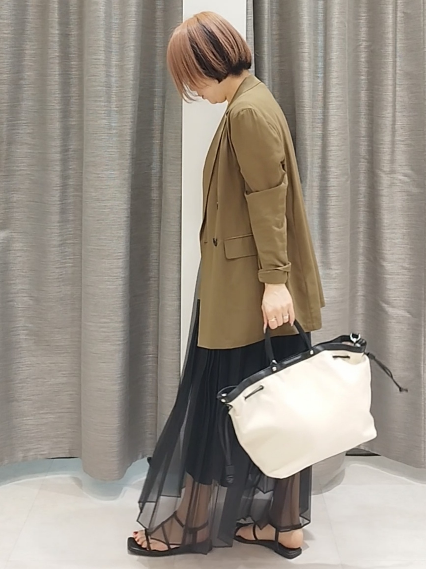 s u g iさんの「UNTITLED｜【セットアップ可/接触冷感/通気性】ドライシアーダブルジャケット」を使ったコーディネート