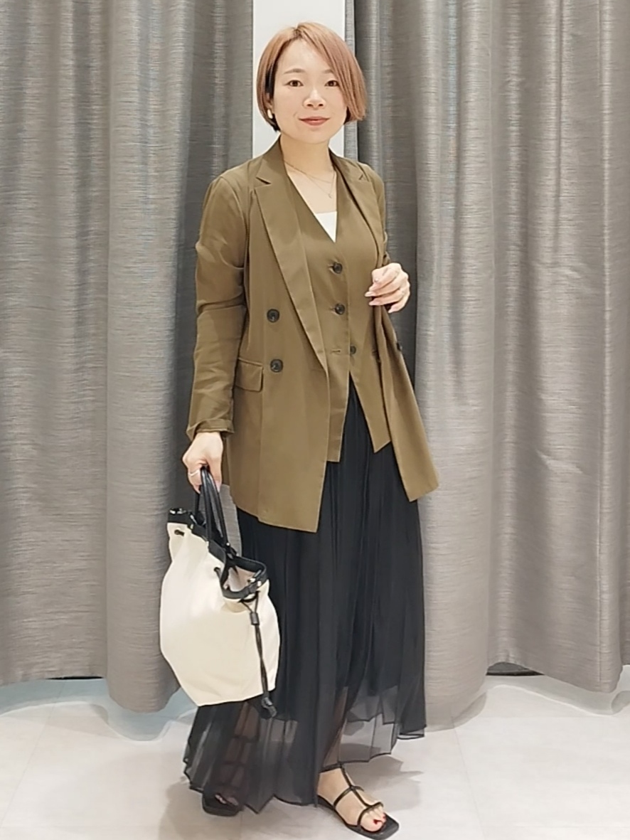 s u g iさんの「UNTITLED｜【セットアップ可/接触冷感/通気性】ドライシアーダブルジャケット」を使ったコーディネート
