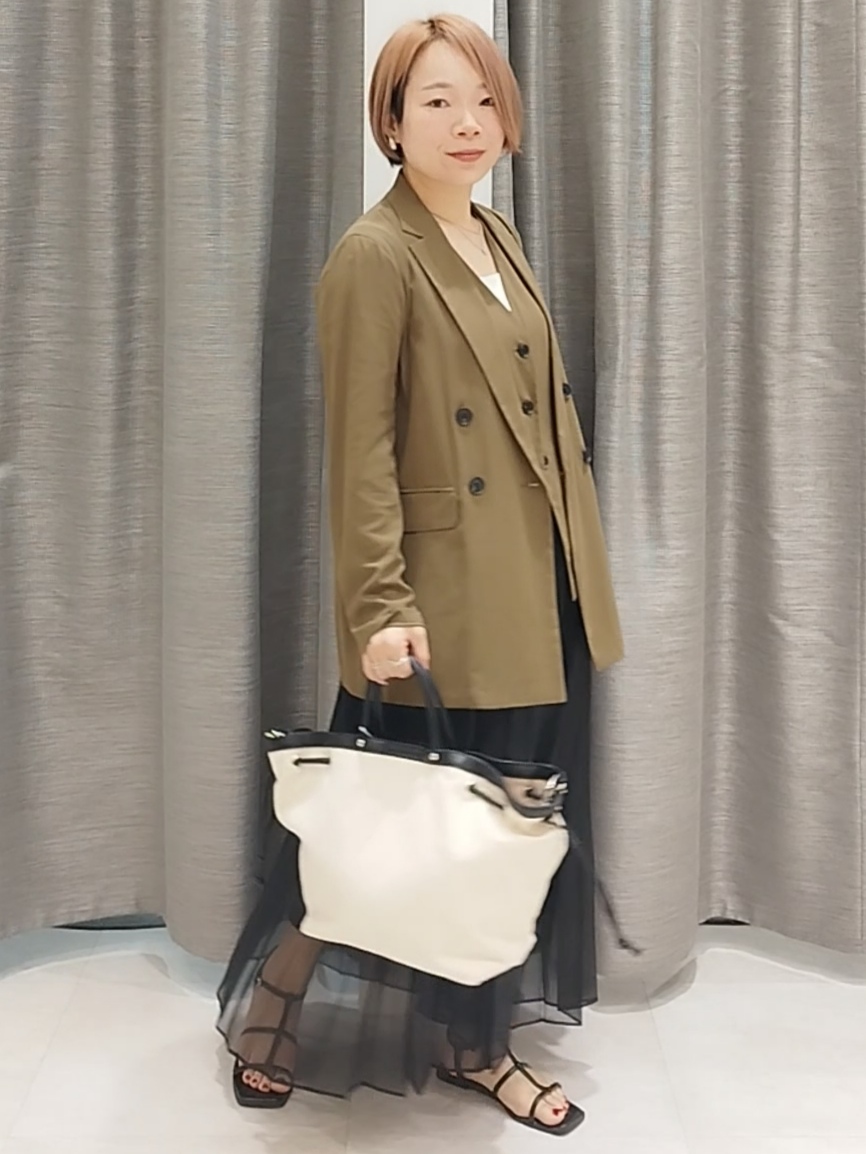 s u g iさんの「UNTITLED｜【セットアップ可/接触冷感/通気性】ドライシアーダブルジャケット」を使ったコーディネート
