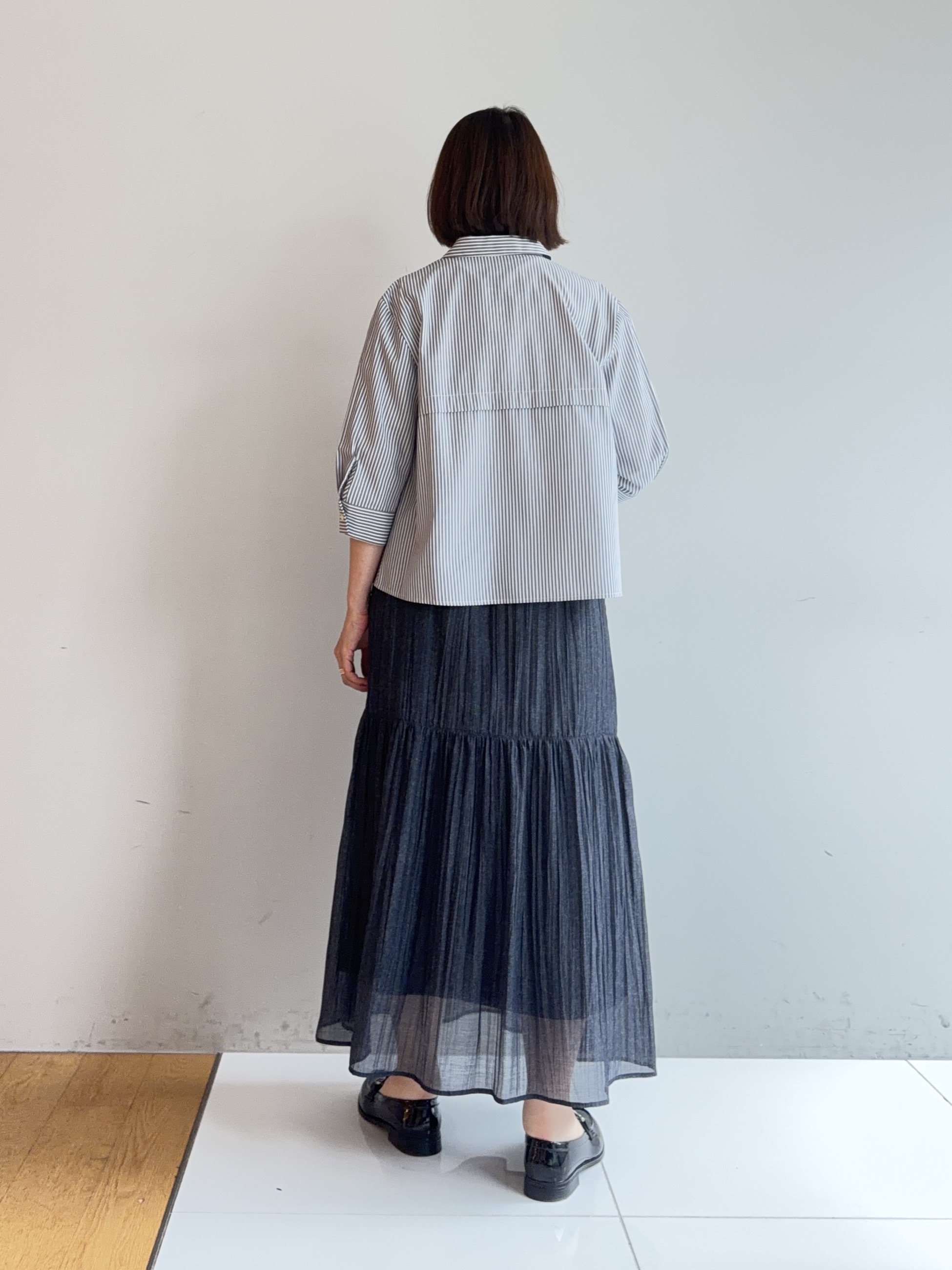 murayamaさんの「INDIVI｜【UVケア／吸汗速乾／着映え】ティアードストライプシャツ」を使ったコーディネート