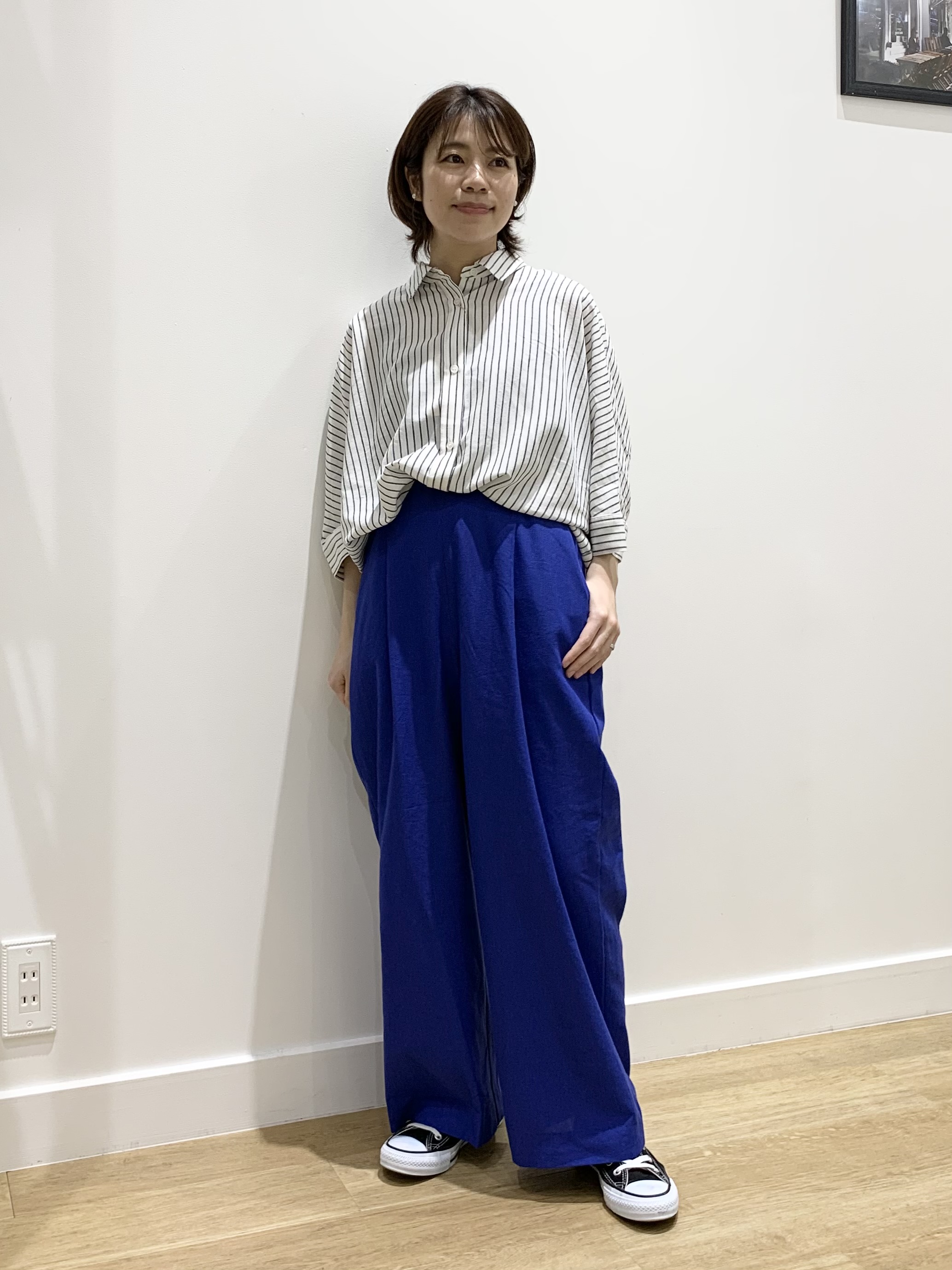 IMARIさんの「Dessin｜【セットアップ可/洗える】リネンブレンドドルマンシャツ」を使ったコーディネート