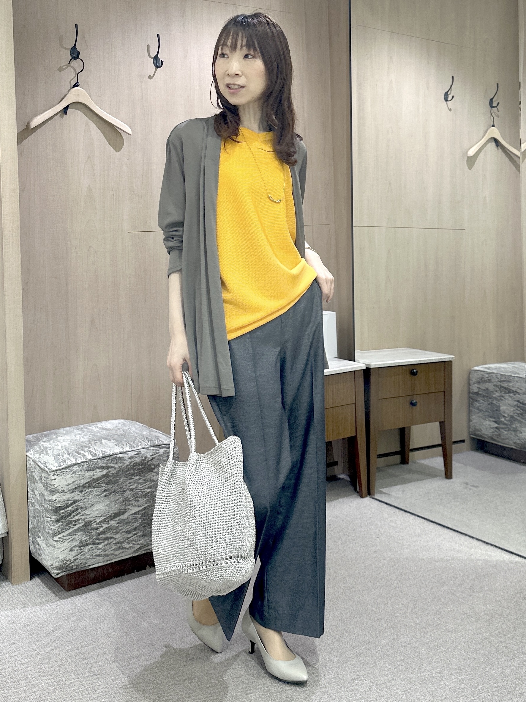 Miwaさんの「UNTITLED｜【11色展開/体型カバー】前後2WAYフレンチスリーブニット」を使ったコーディネート