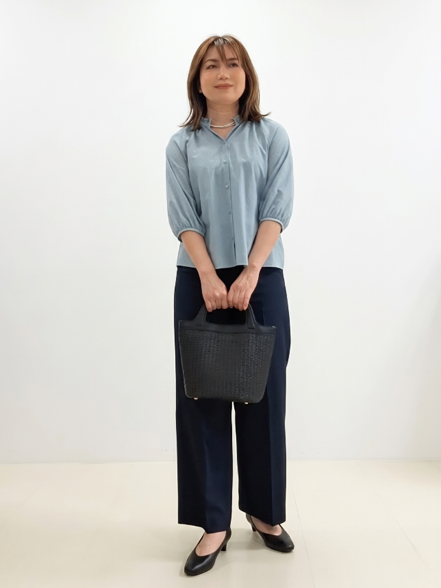 S.xuliさんの「Reflect｜フロントボタンデザインブラウス」を使ったコーディネート