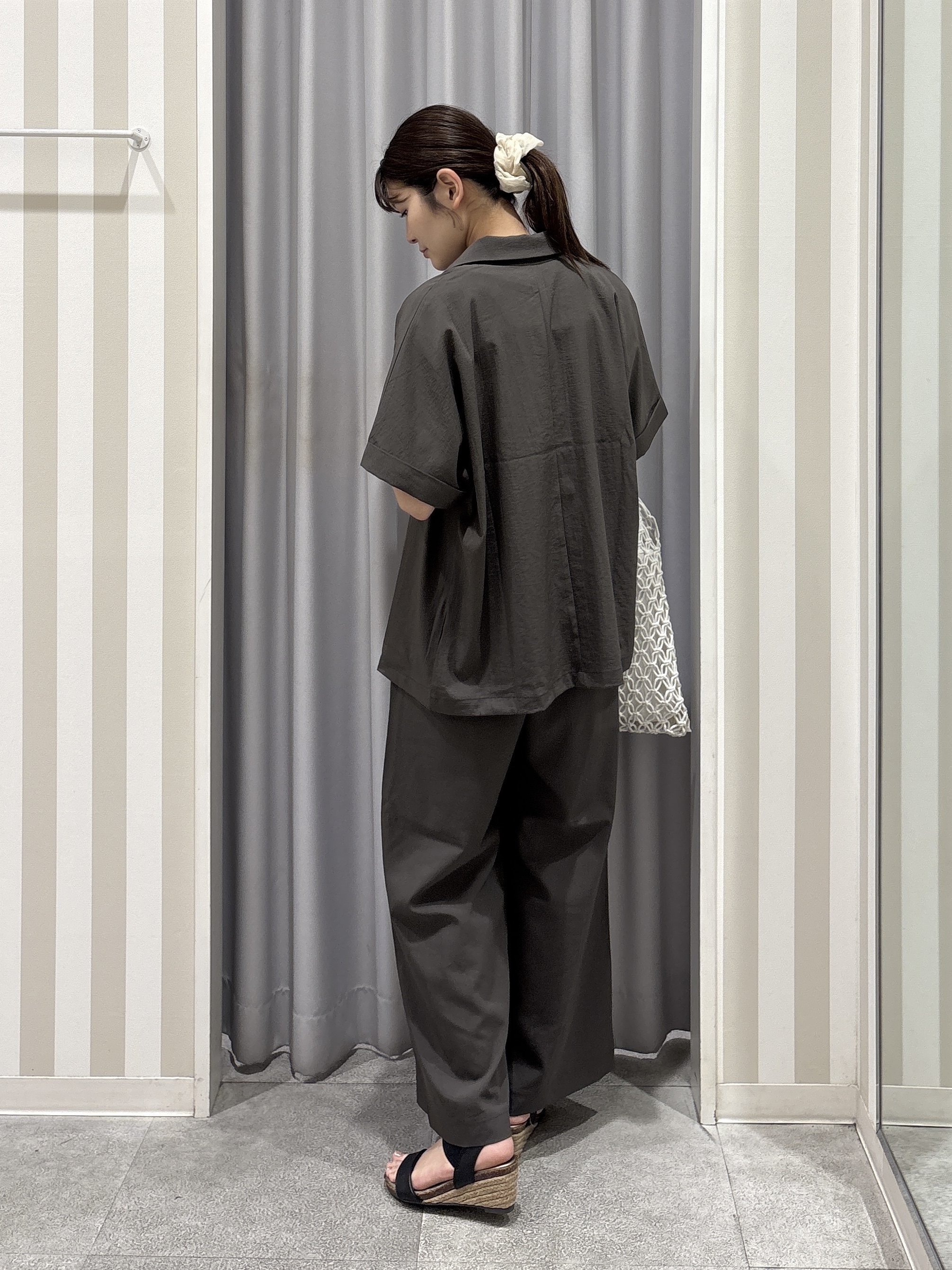 Rikaさんの「SHOO･LA･RUE｜【高レビュー/洗濯機可/セットアップ可】軽凛(かろりん) ひんやり半袖ジャケット」を使ったコーディネート