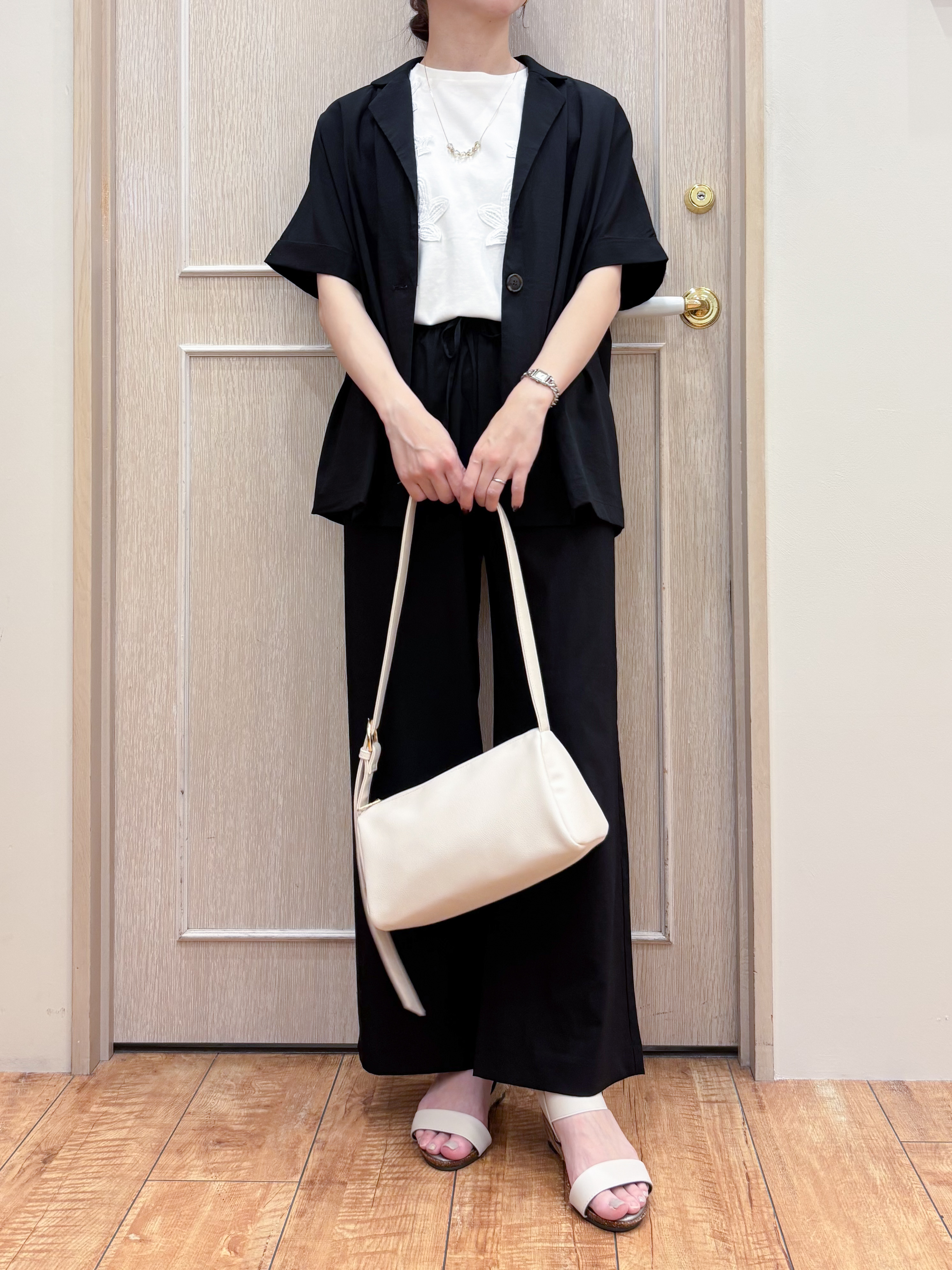 なみさんの「SHOO･LA･RUE｜【高レビュー/洗濯機可/セットアップ可】軽凛(かろりん) ひんやり半袖ジャケット」を使ったコーディネート