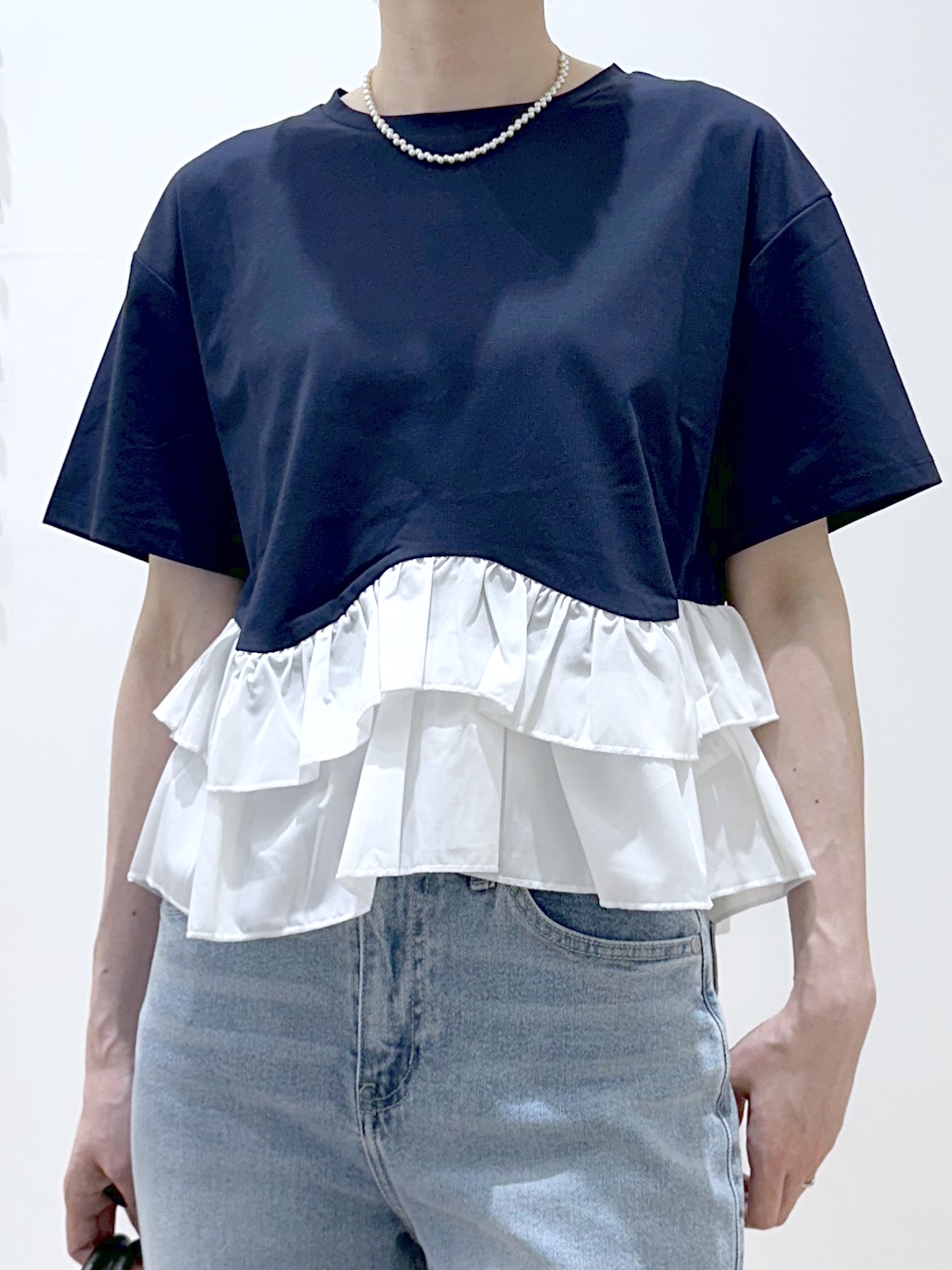 yurieさんの「OPAQUE.CLIP｜裾フリルドッキングTシャツ【洗濯機OK】」を使ったコーディネート