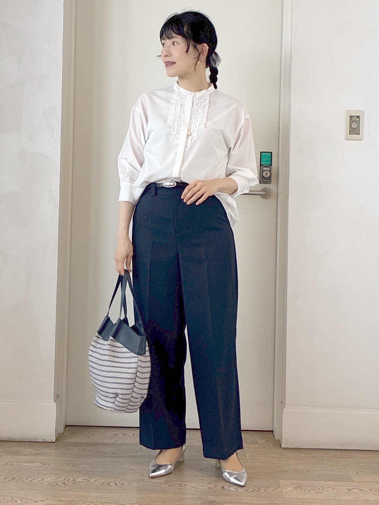  beni_gingerさんの「Reflect｜【接触冷感】八分袖フロントフリルブラウス」を使ったコーディネート
