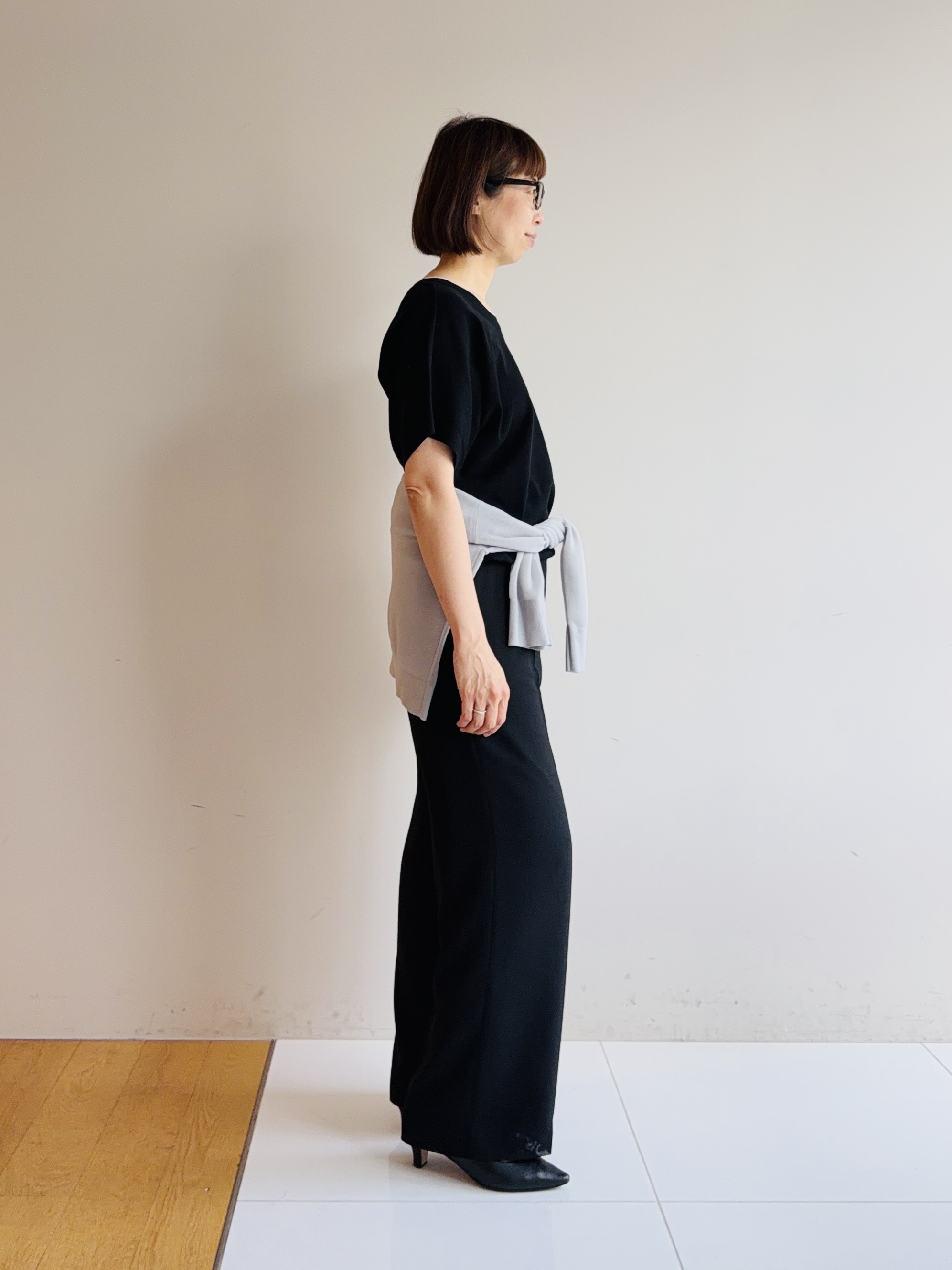 murayamaさんの「INDIVI｜【洗える／シアーラメ】ブルゾン風ジップアップニットカーディガン」を使ったコーディネート