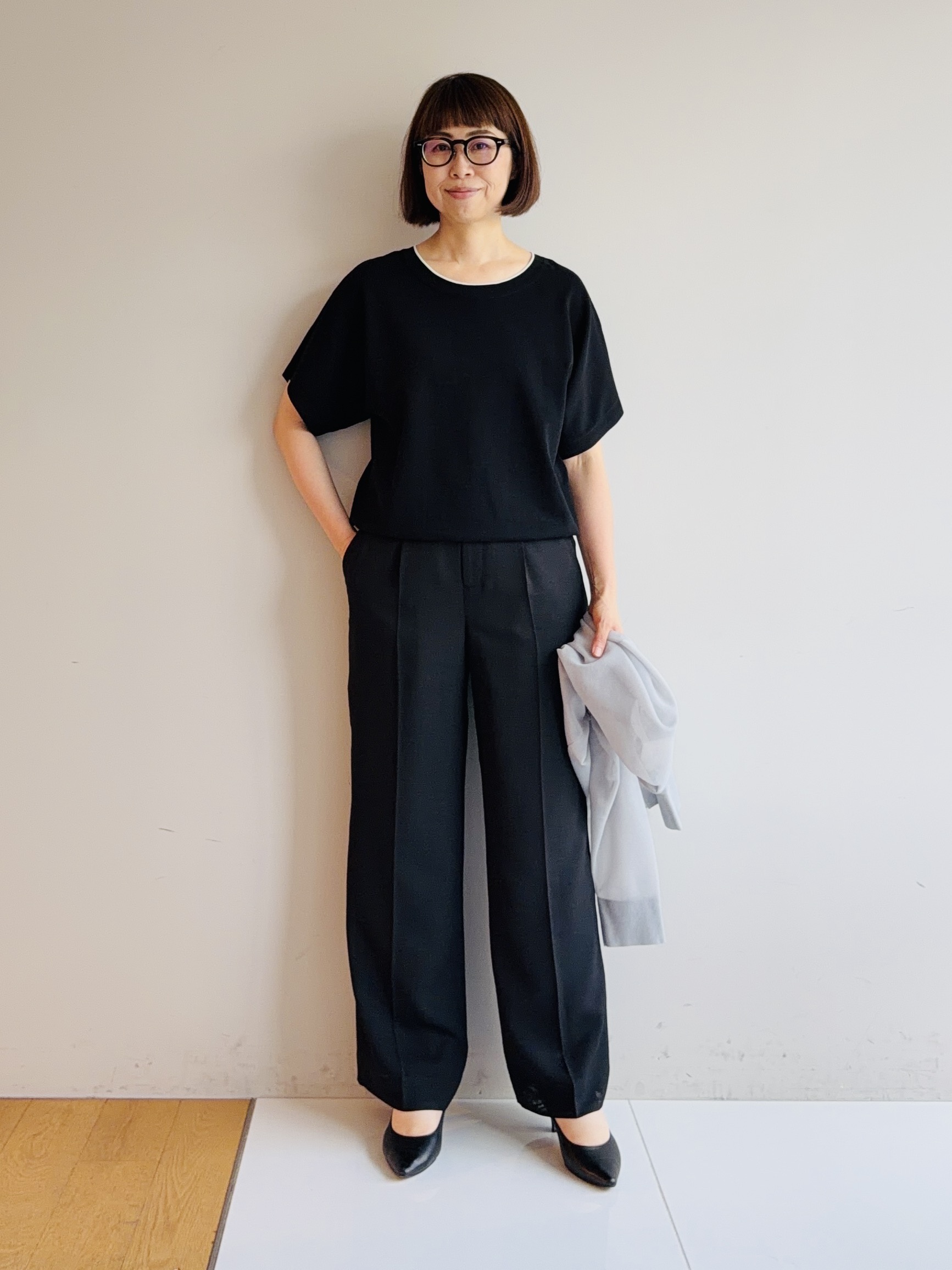 murayamaさんの「INDIVI｜【洗える／シアーラメ】ブルゾン風ジップアップニットカーディガン」を使ったコーディネート