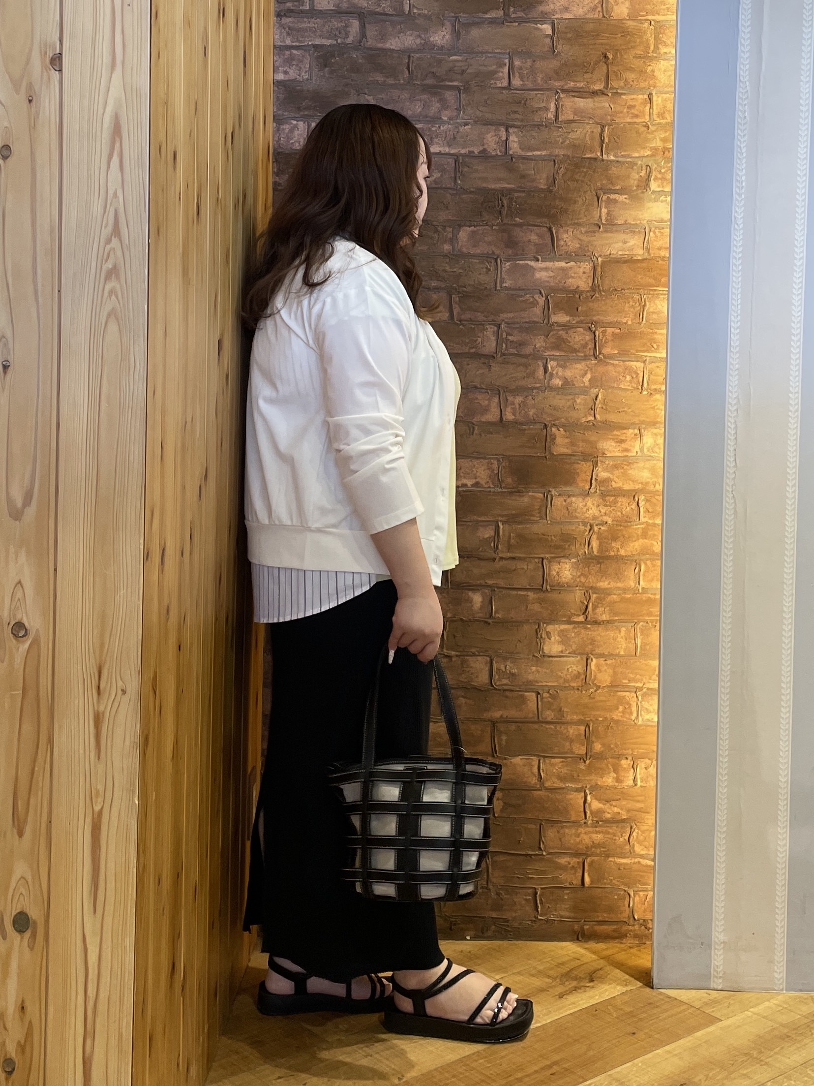 Risaさんの「SHOO･LA･RUE｜【ひんやり/UV/S-LL】着ごこちなめらか カノコ編みカーディガン」を使ったコーディネート