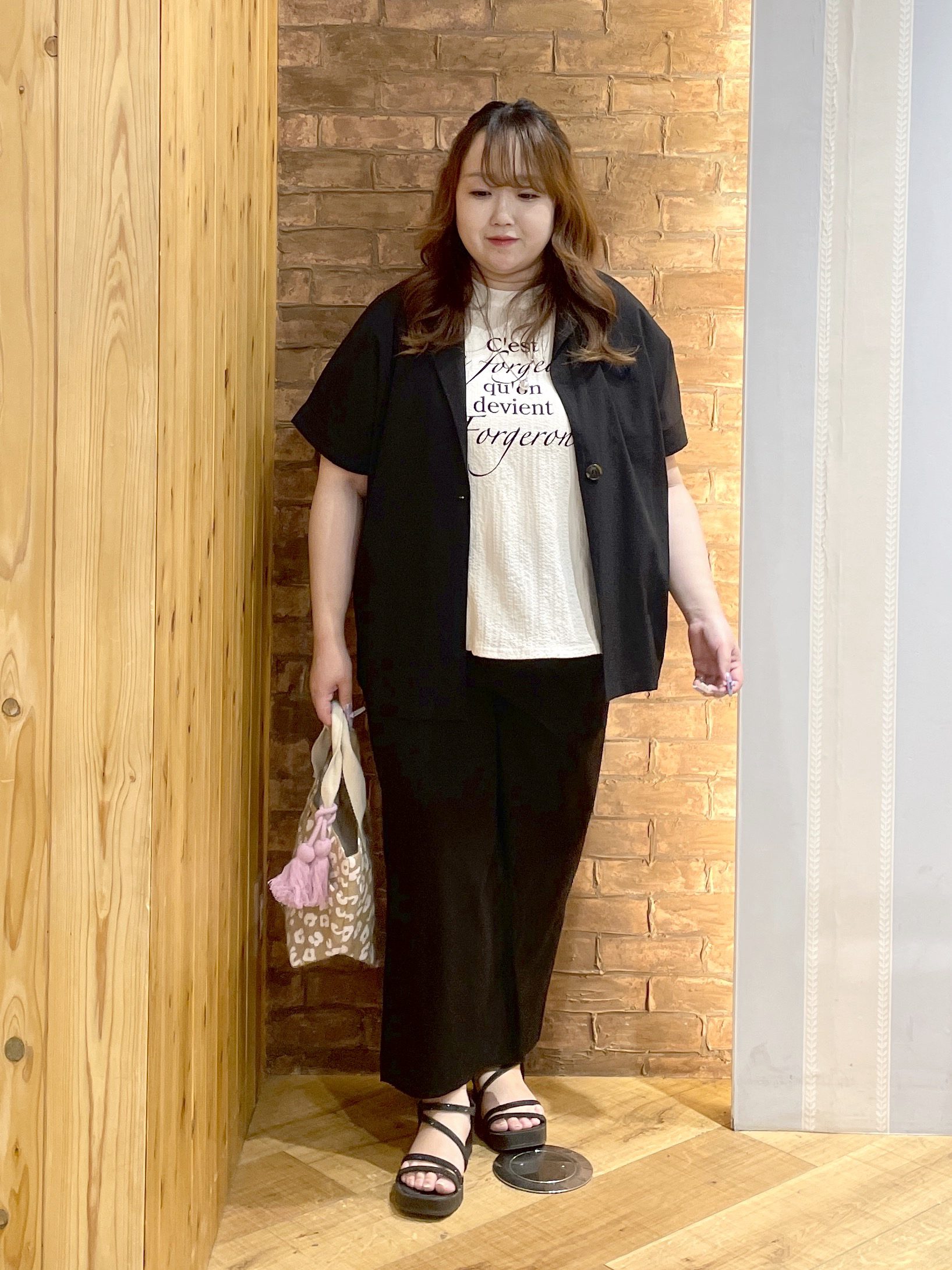 Risaさんの「SHOO･LA･RUE｜【高レビュー/洗濯機可/セットアップ可】軽凛(かろりん) ひんやり半袖ジャケット」を使ったコーディネート