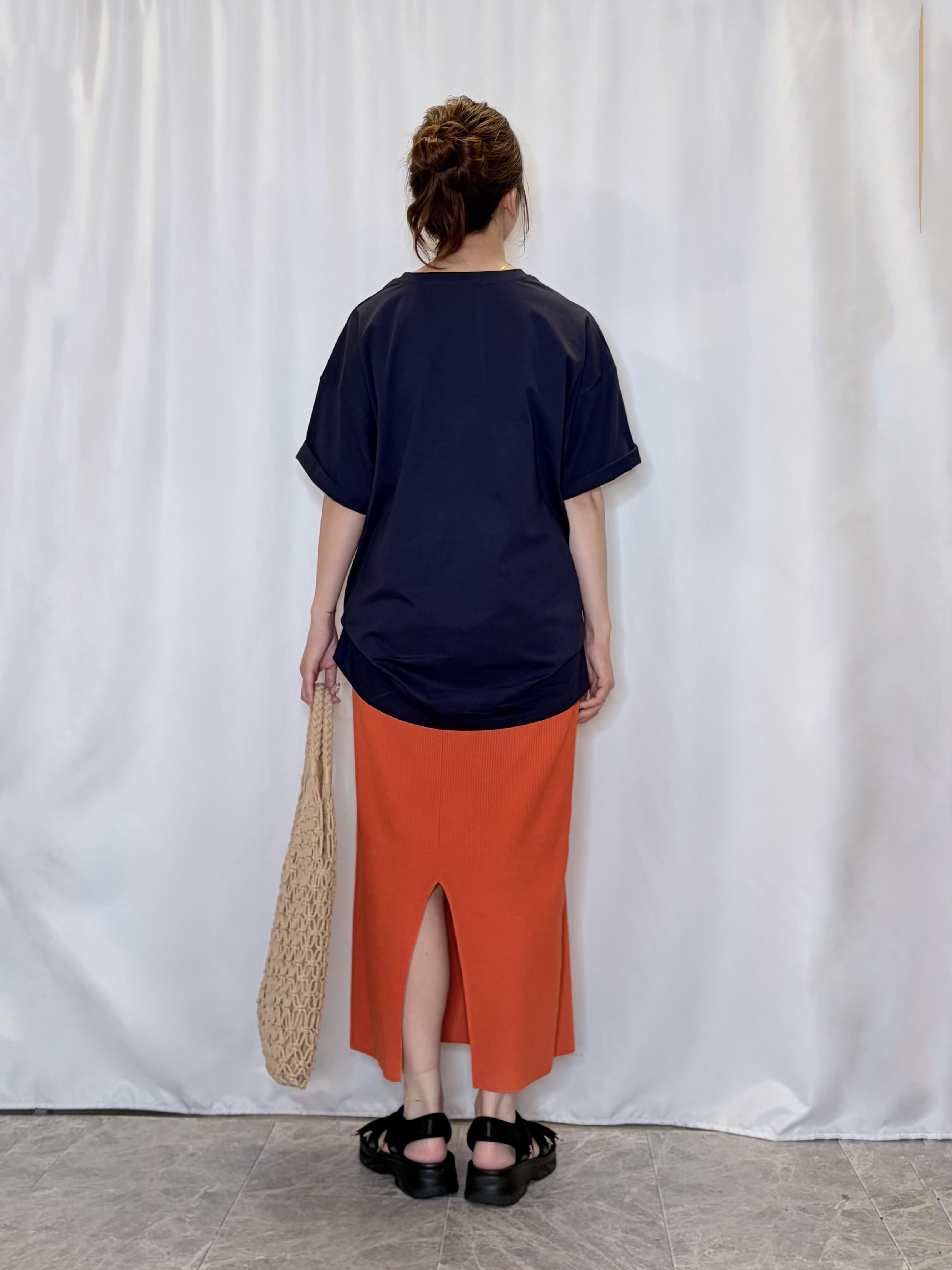 おうめさんの「SHOO･LA･RUE｜【ひんやり】ゆるっと体型カバー BIGアソートTシャツ」を使ったコーディネート