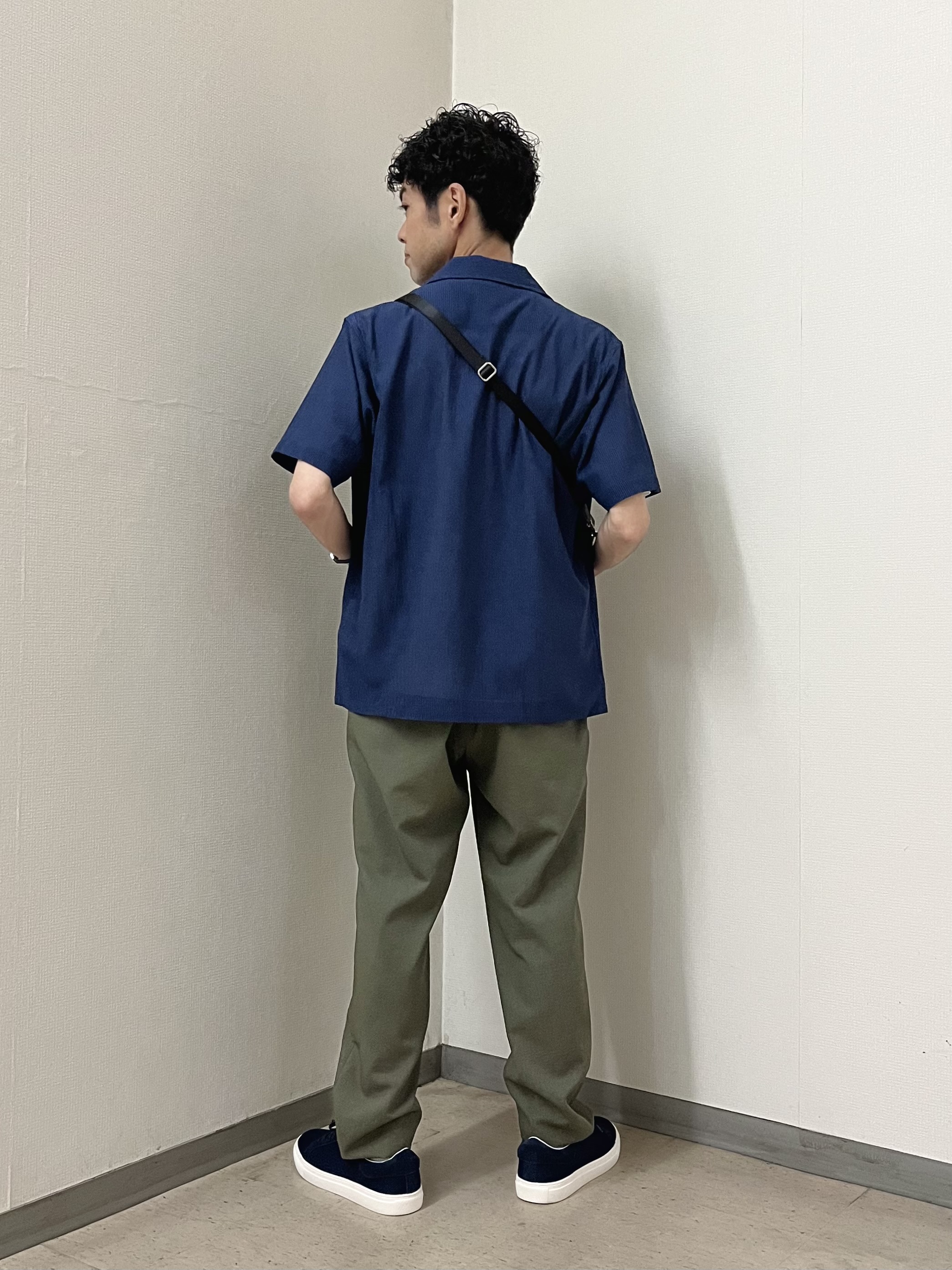 URAさんの「TAKEO KIKUCHI｜【通気性】トリコットサッカー オープンカラー シャツ」を使ったコーディネート