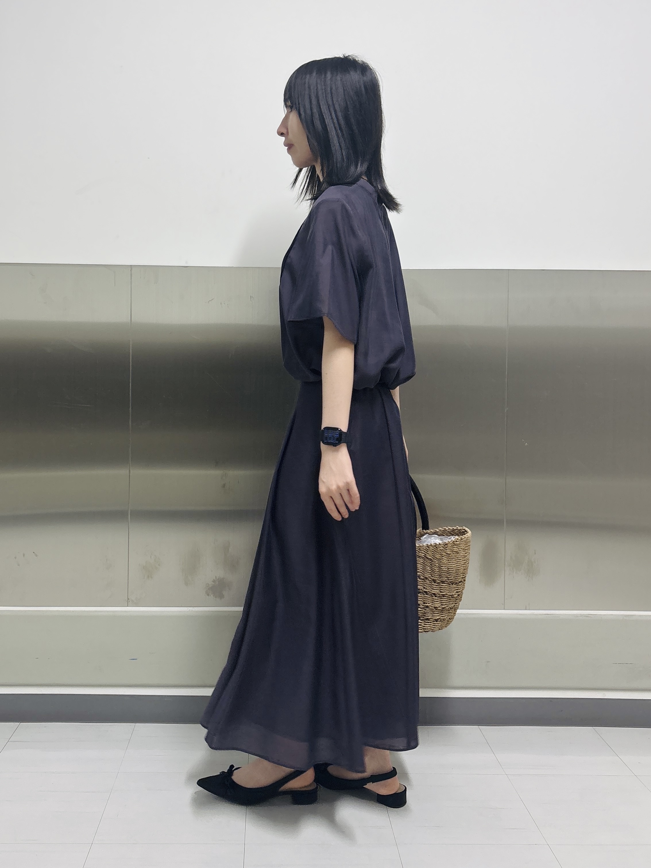 Yoshimiさんの「INDIVI｜【接触冷感/洗える】シアーシャンブレーピンタックブラウス」を使ったコーディネート