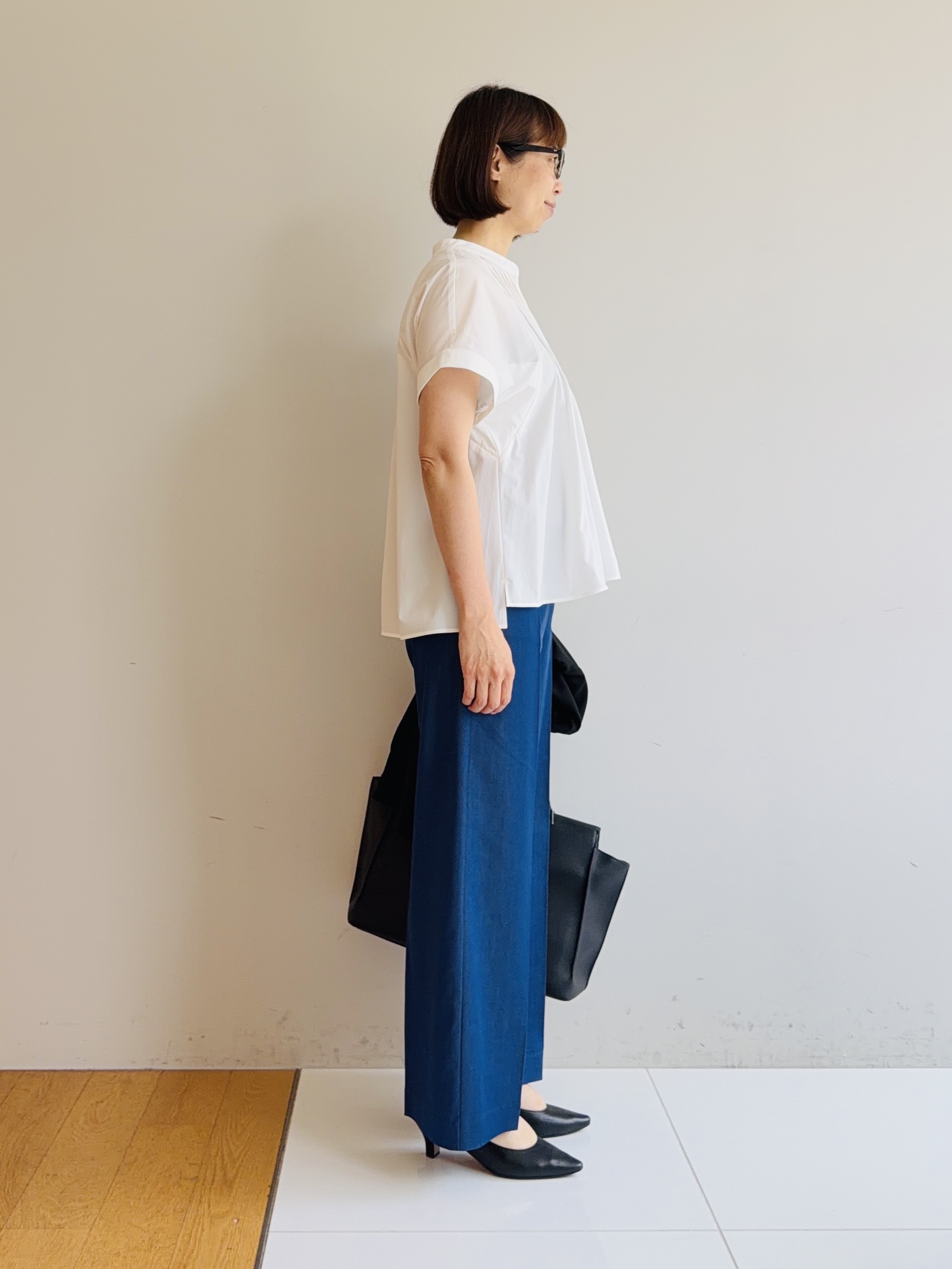 murayamaさんの「INDIVI｜【撥水／UVケア／SETUP可能】軽量タックスキッパーブラウス」を使ったコーディネート