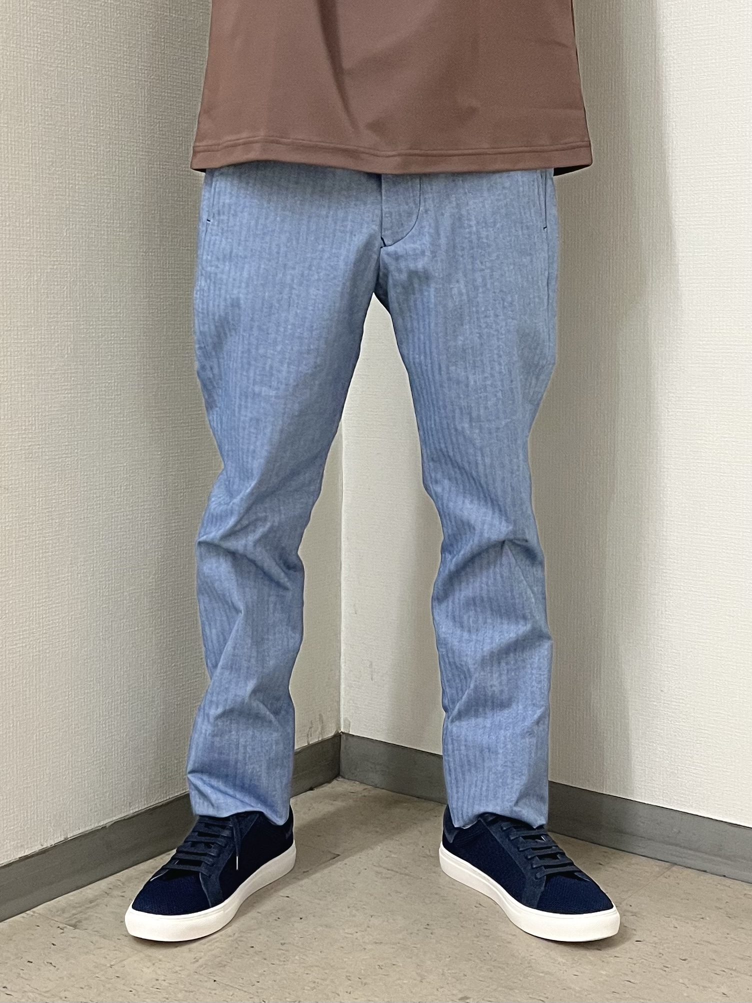 URAさんの「TAKEO KIKUCHI｜リップル小花シャツ」を使ったコーディネート