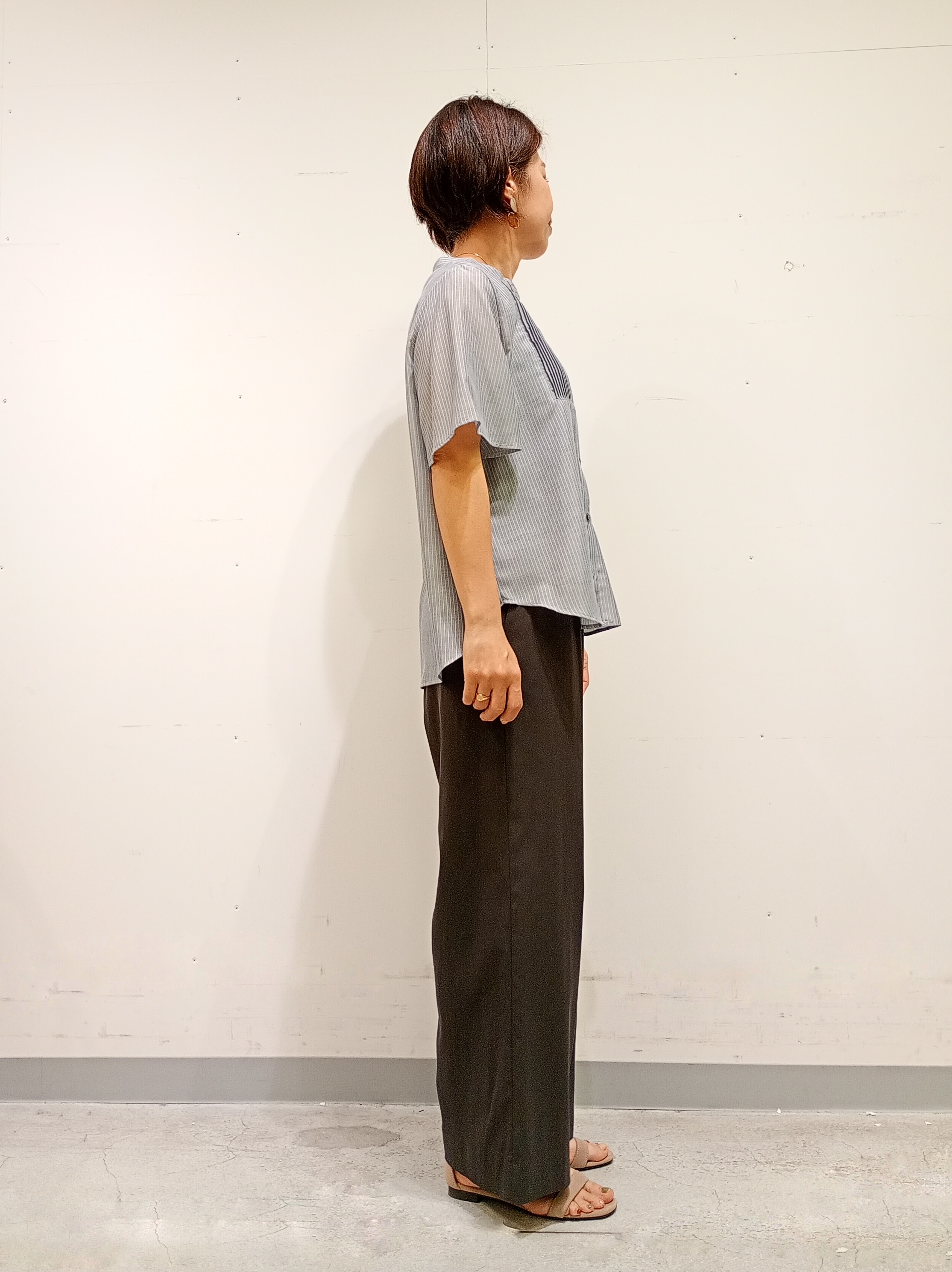 Kさんの「INDIVI｜【接触冷感/洗える】シアーシャンブレーピンタックブラウス」を使ったコーディネート
