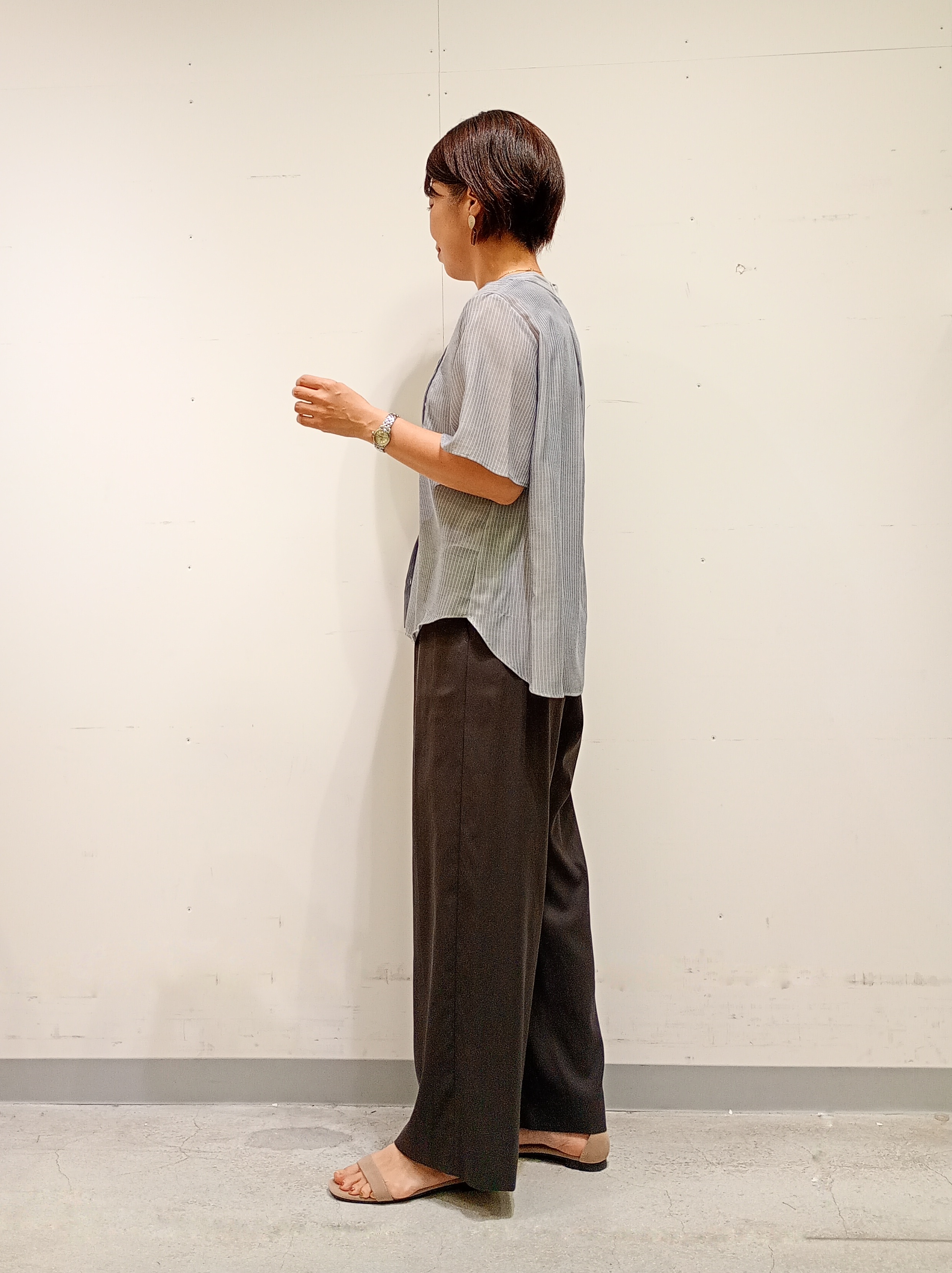 Kさんの「INDIVI｜【接触冷感/洗える】シアーシャンブレーピンタックブラウス」を使ったコーディネート