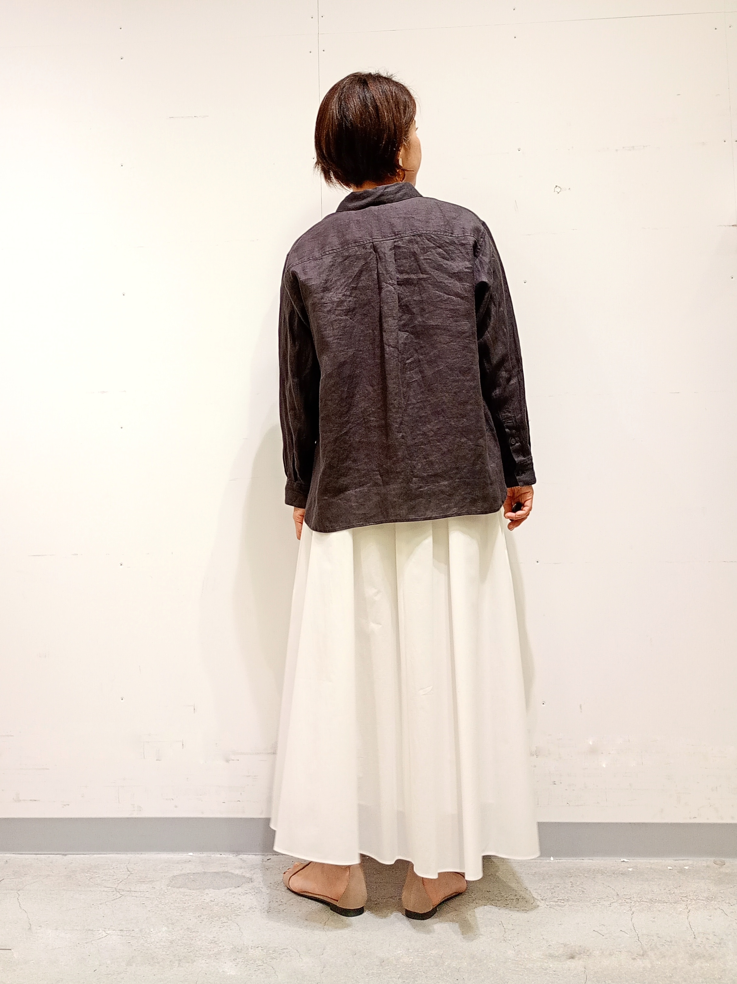 Kさんの「INDIVI｜【接触冷感／2WAY】カシュクールリネンシャツ」を使ったコーディネート