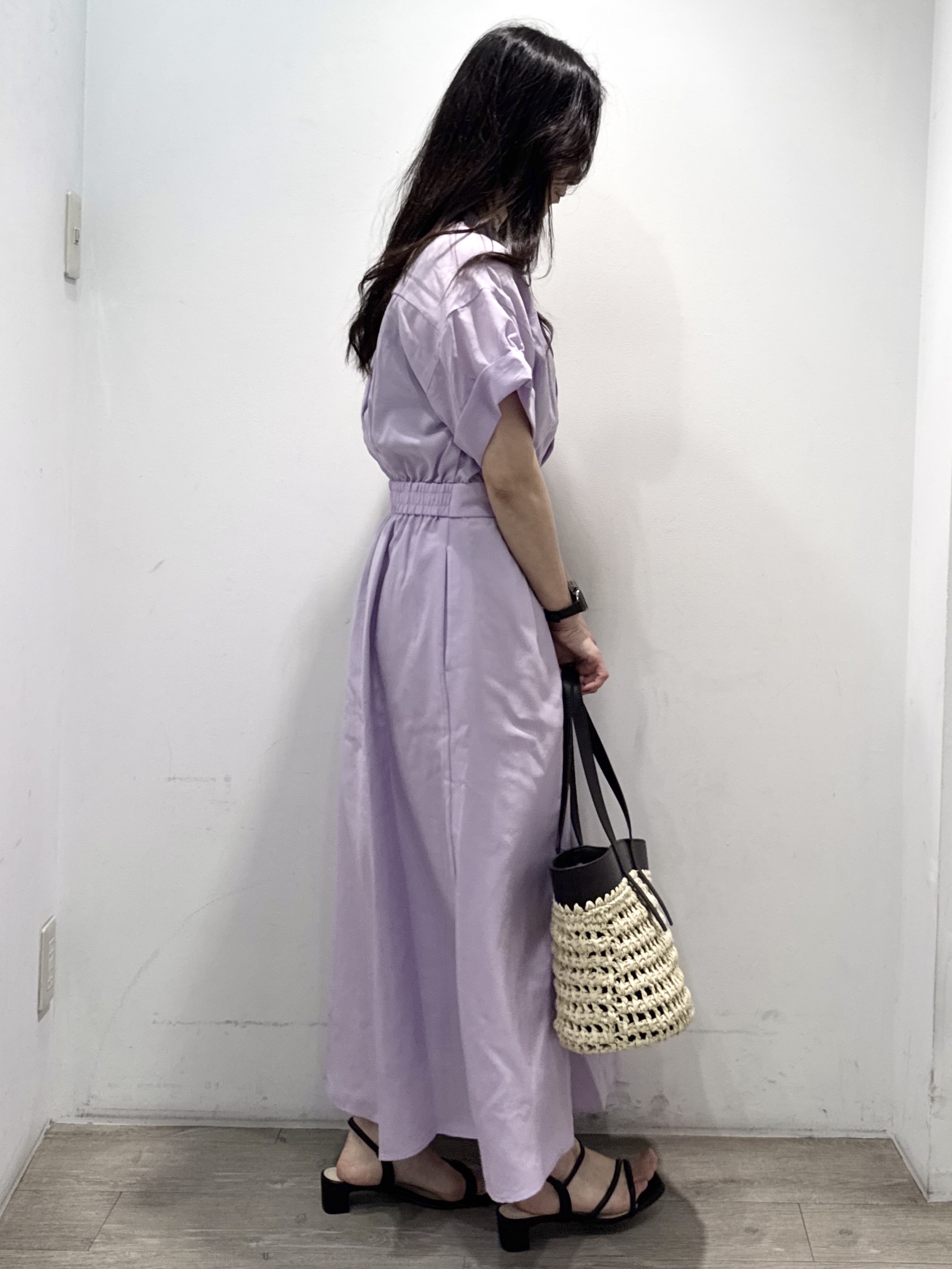 yuicciさんの「OPAQUE.CLIP｜【接触冷感／吸水速乾】リネンライク シャツワンピース《洗濯機OK》」を使ったコーディネート