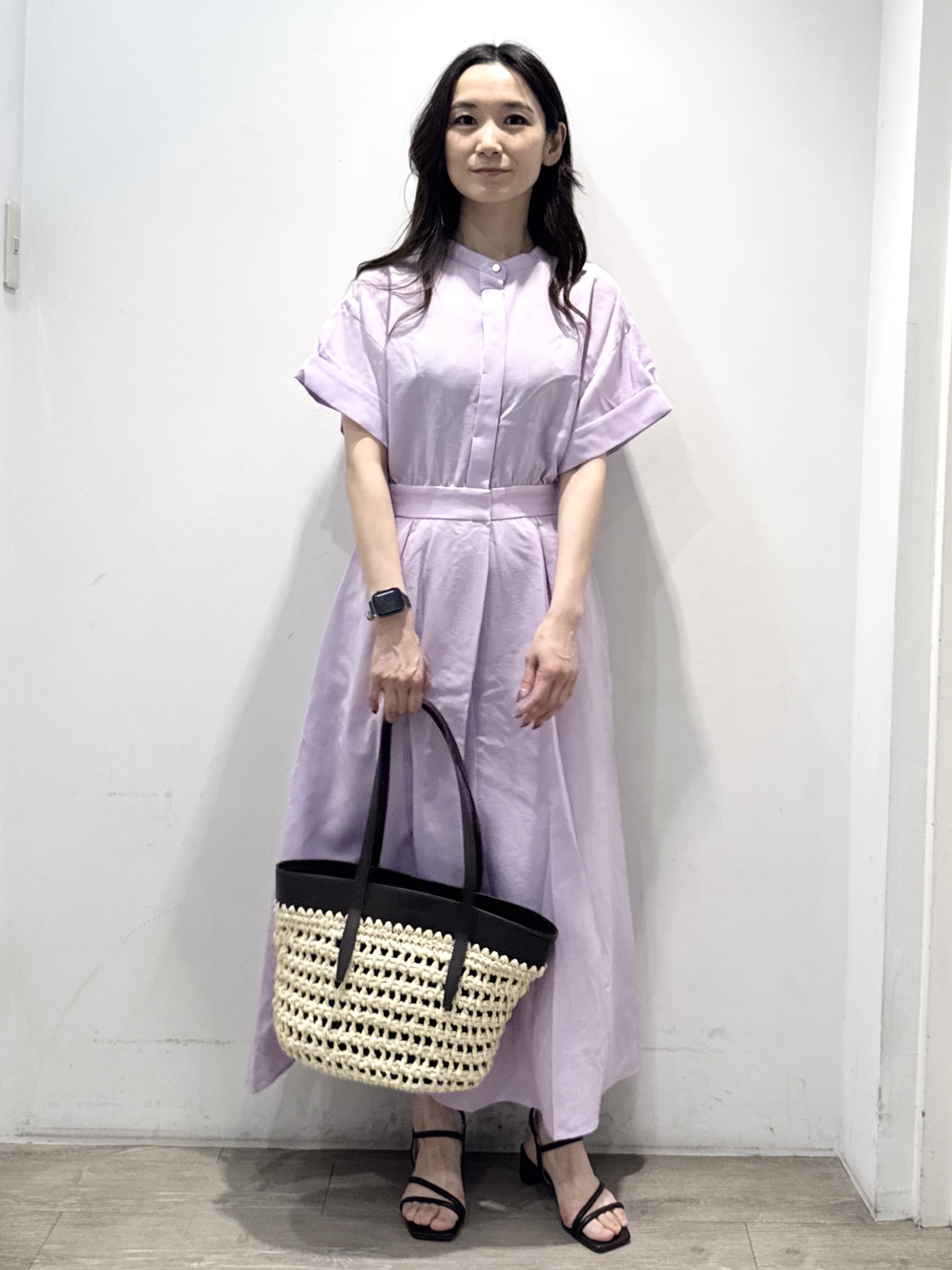 yuicciさんの「OPAQUE.CLIP｜【接触冷感／吸水速乾】リネンライク シャツワンピース《洗濯機OK》」を使ったコーディネート