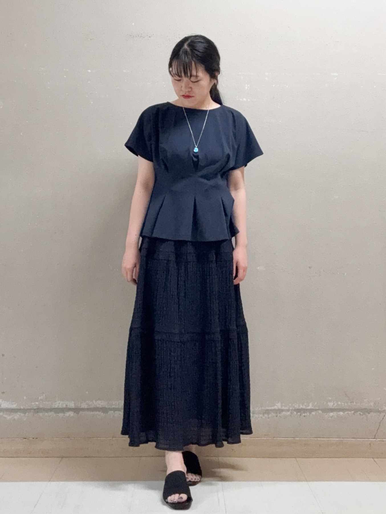  Aさんの「Reflect｜【UVカット／接触冷感／吸水速乾】タックデザインフレアトップス」を使ったコーディネート