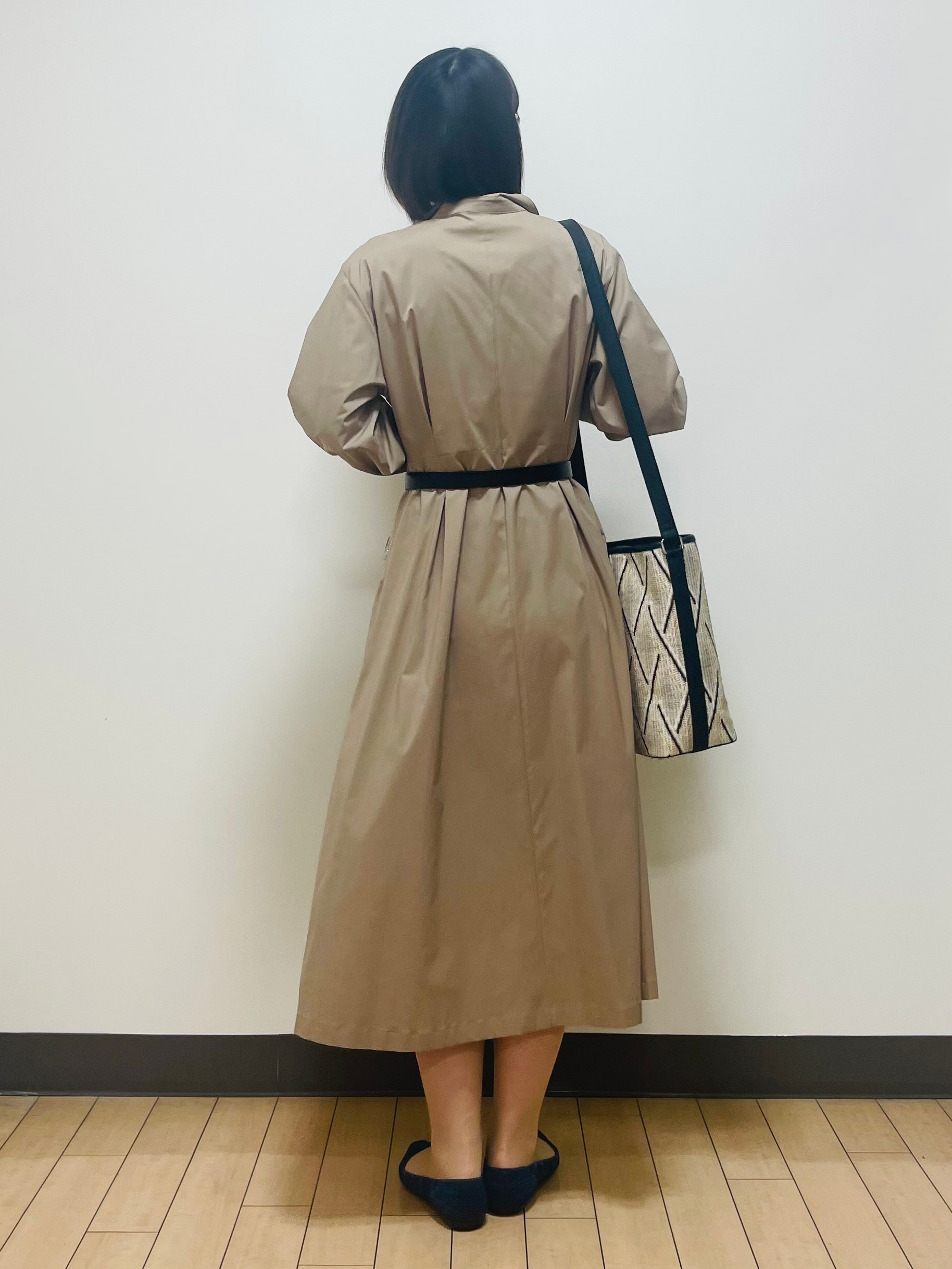 Riiさんの「Reflect｜タイプライターシャツロングワンピース」を使ったコーディネート