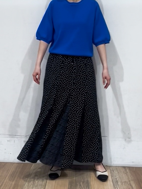 山さんさんの「grove｜【貴島明日香さん着用】ラメメッシュキーネックカーディガン」を使ったコーディネート