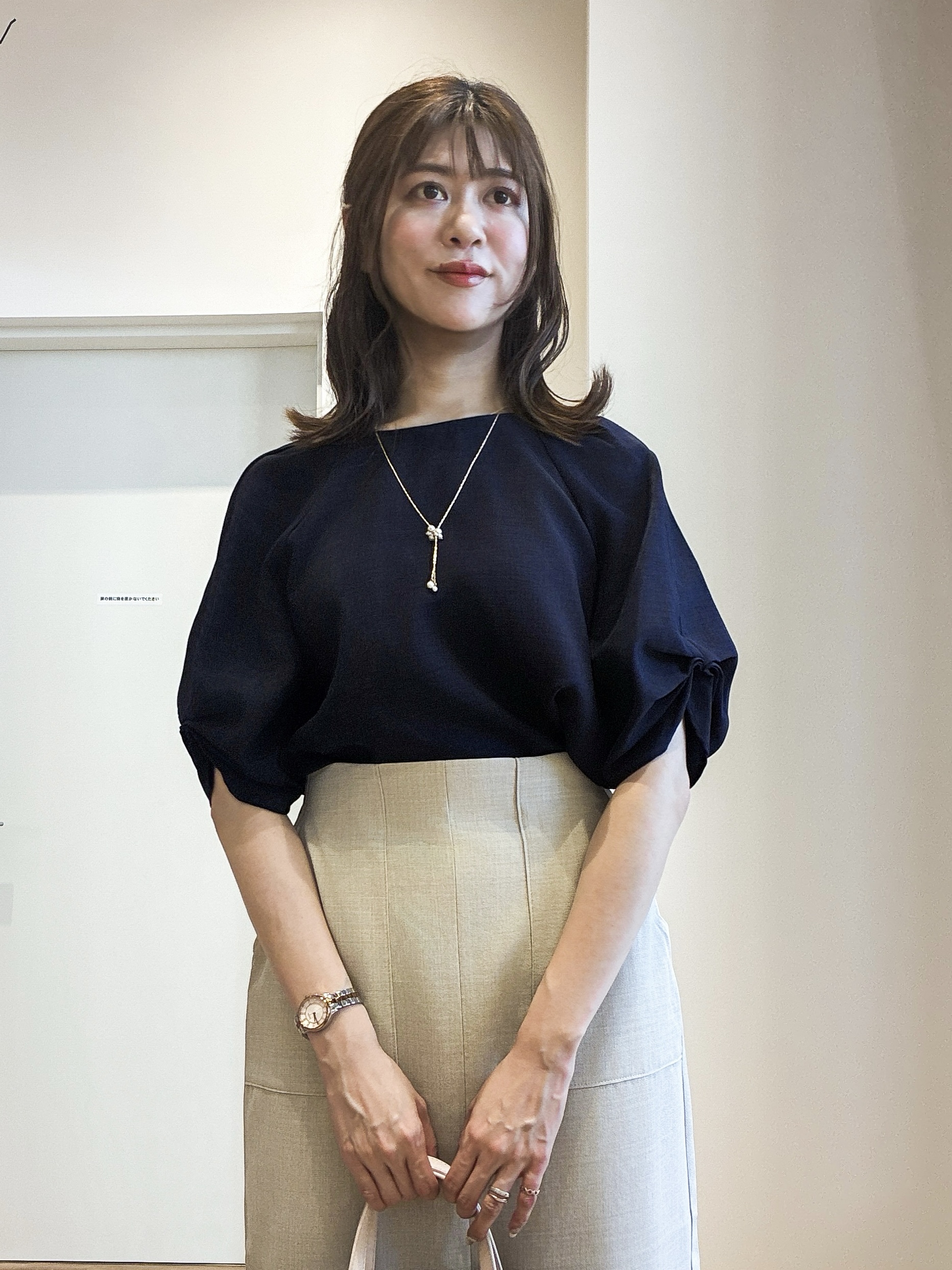 もんちゃんさんの「OPAQUE.CLIP｜【接触冷感／吸水速乾】リネンライク タックスリーブブラウス《セットアップ対応／洗濯機OK》」を使ったコーディネート