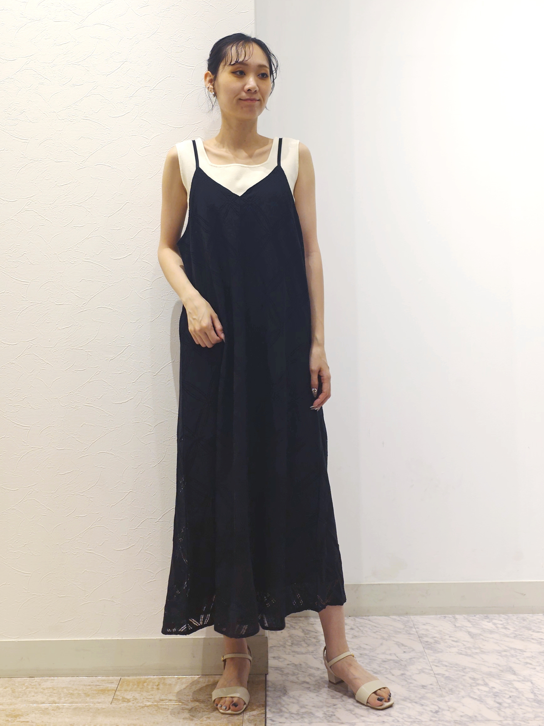 ケイさんの「grove｜【貴島明日香さん着用・洗える】透けない、大人のメッシュカーディガン」を使ったコーディネート