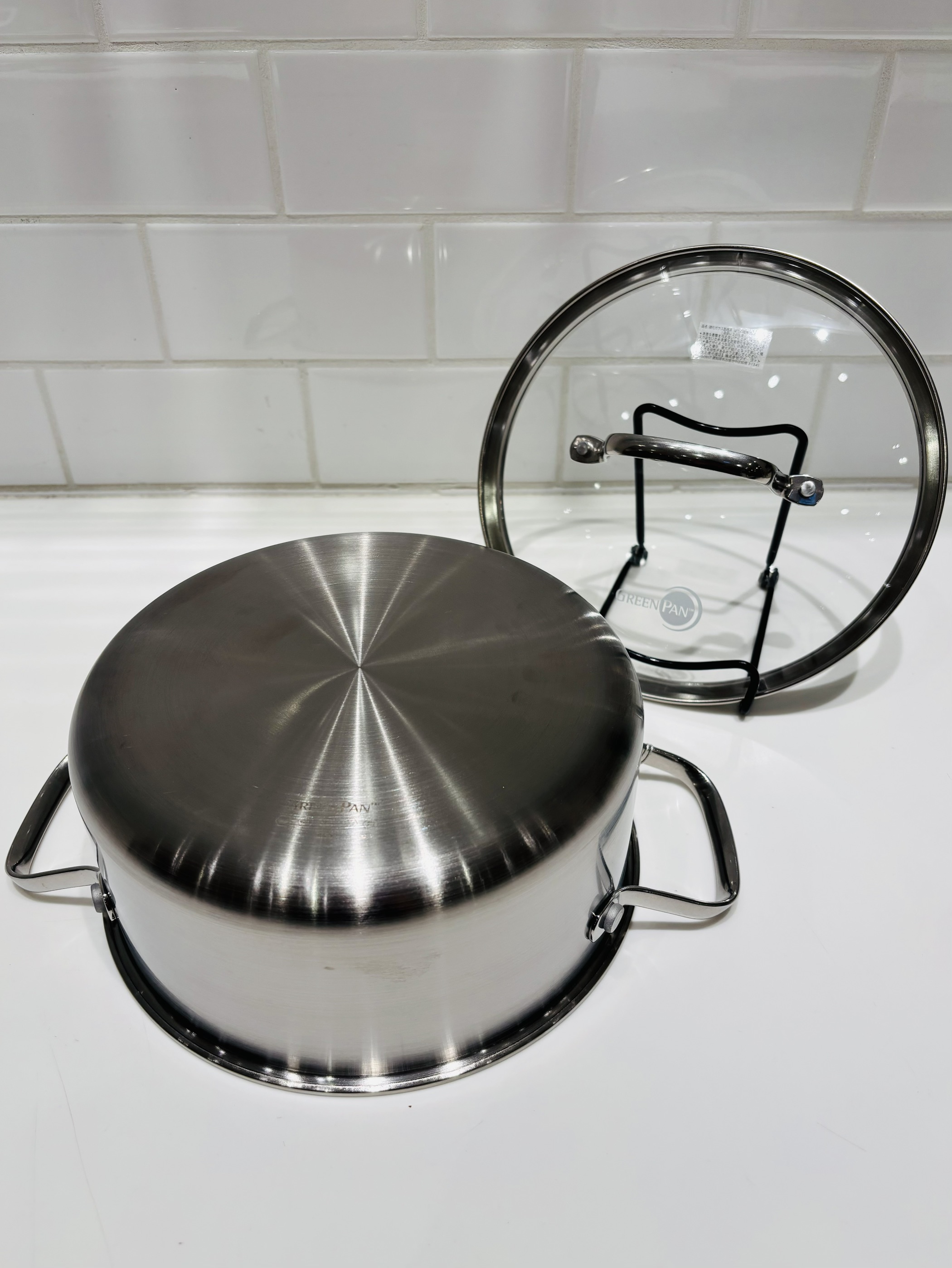 アカネさんの「212 KITCHEN STORE｜エーペックス キャセロール 20cm ＜GreenPan  グリーンパン＞」を使ったコーディネート