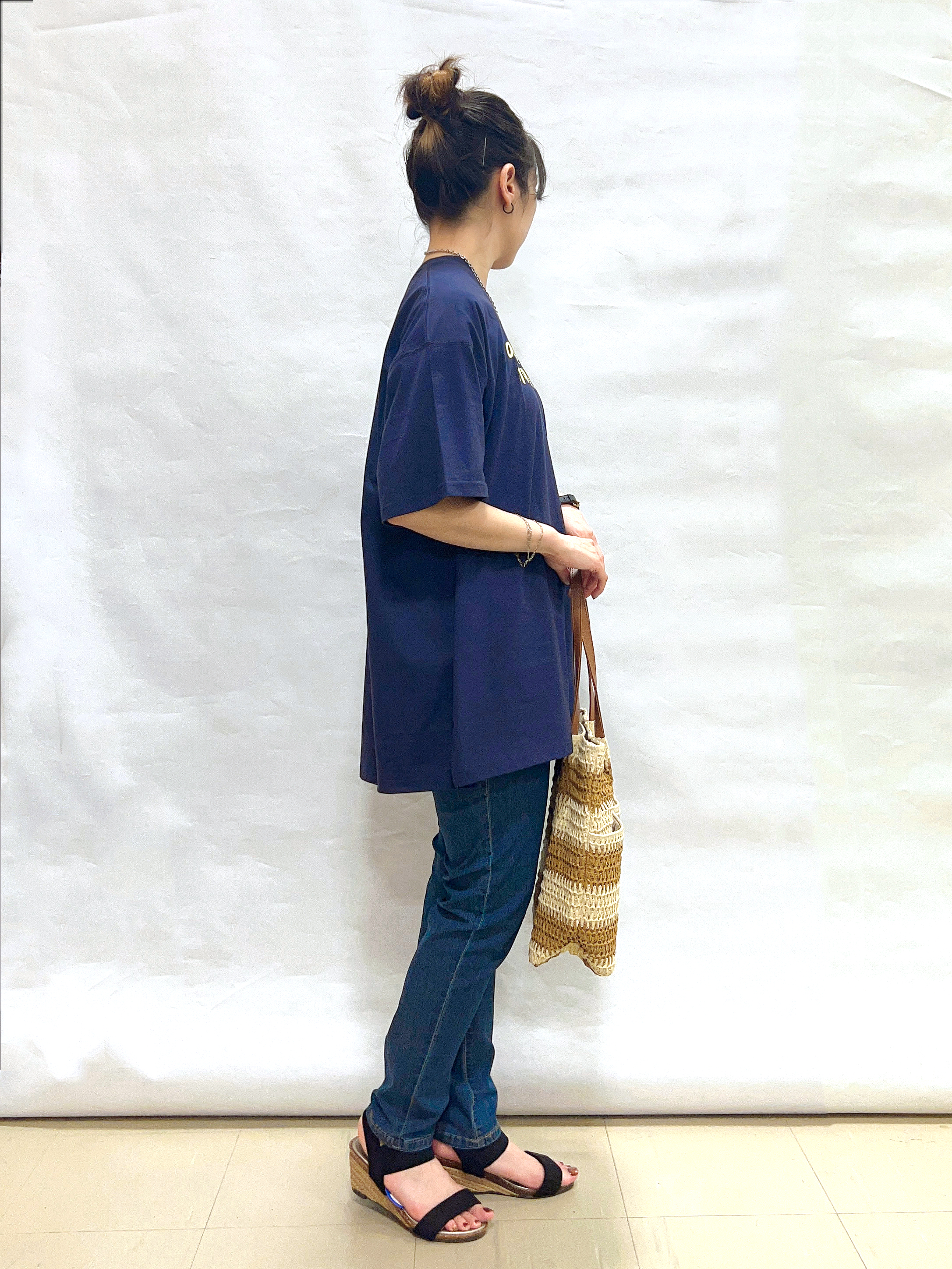 まっつんさんの「SHOO･LA･RUE｜【ひんやり】ゆるっと体型カバー BIGアソートTシャツ」を使ったコーディネート