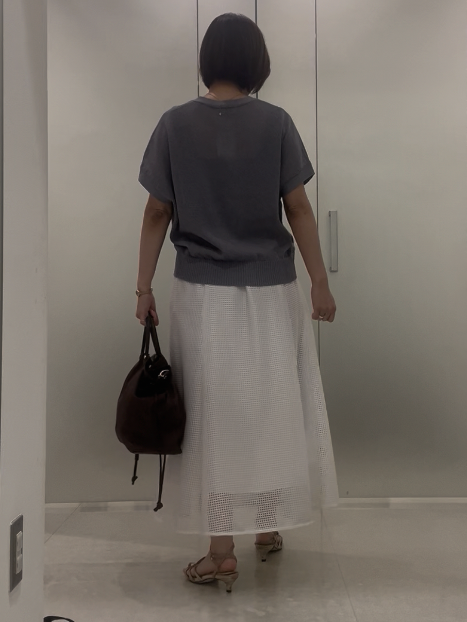 まどかさんの「UNTITLED｜【洗える/清涼感】ドライタッチスリーブレスカーディガン」を使ったコーディネート