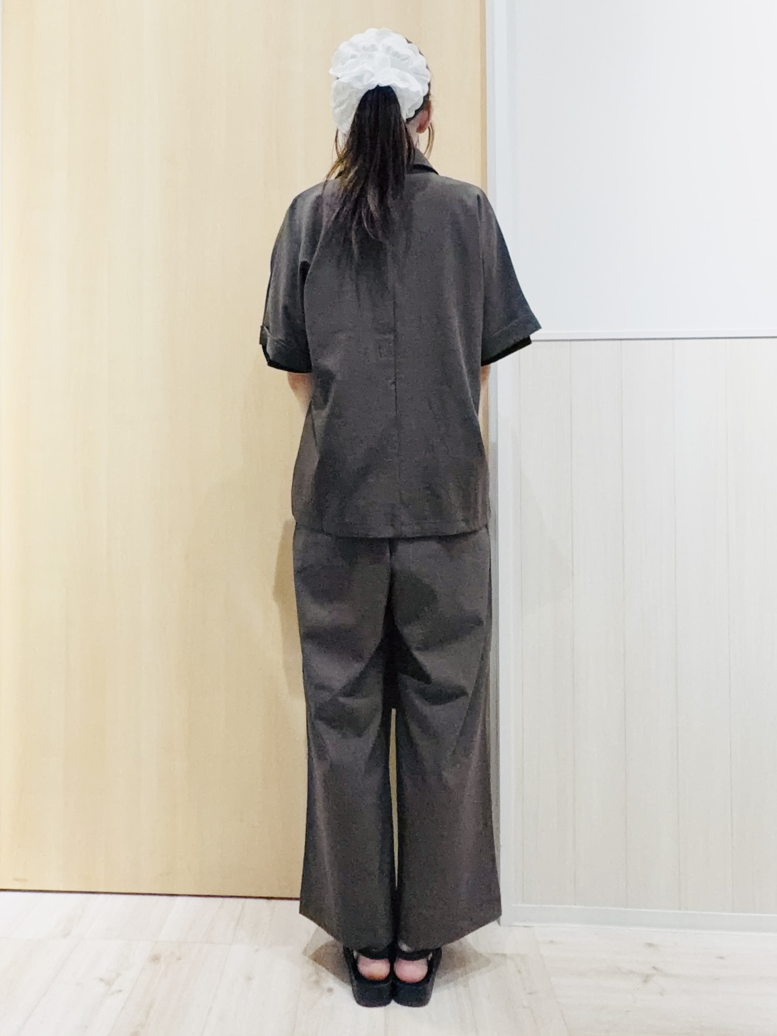 Naさんの「SHOO･LA･RUE｜【高レビュー/洗濯機可/セットアップ可】軽凛(かろりん) ひんやり半袖ジャケット」を使ったコーディネート