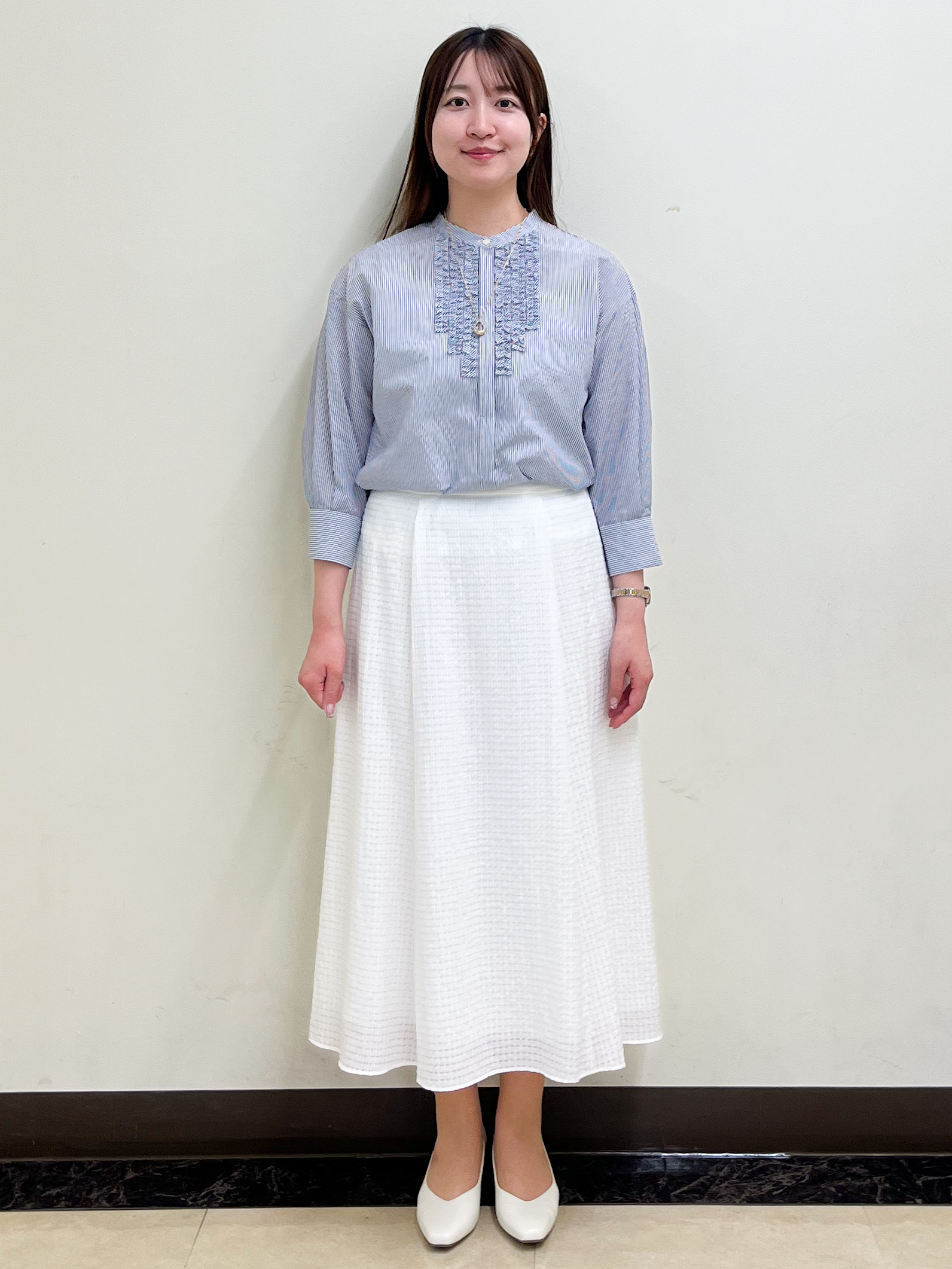mikikoさんの「Reflect｜【接触冷感】八分袖フロントフリルブラウス」を使ったコーディネート
