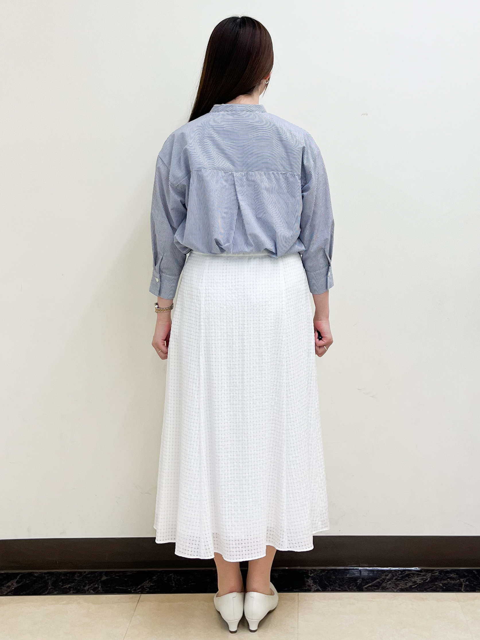 mikikoさんの「Reflect｜【接触冷感】八分袖フロントフリルブラウス」を使ったコーディネート