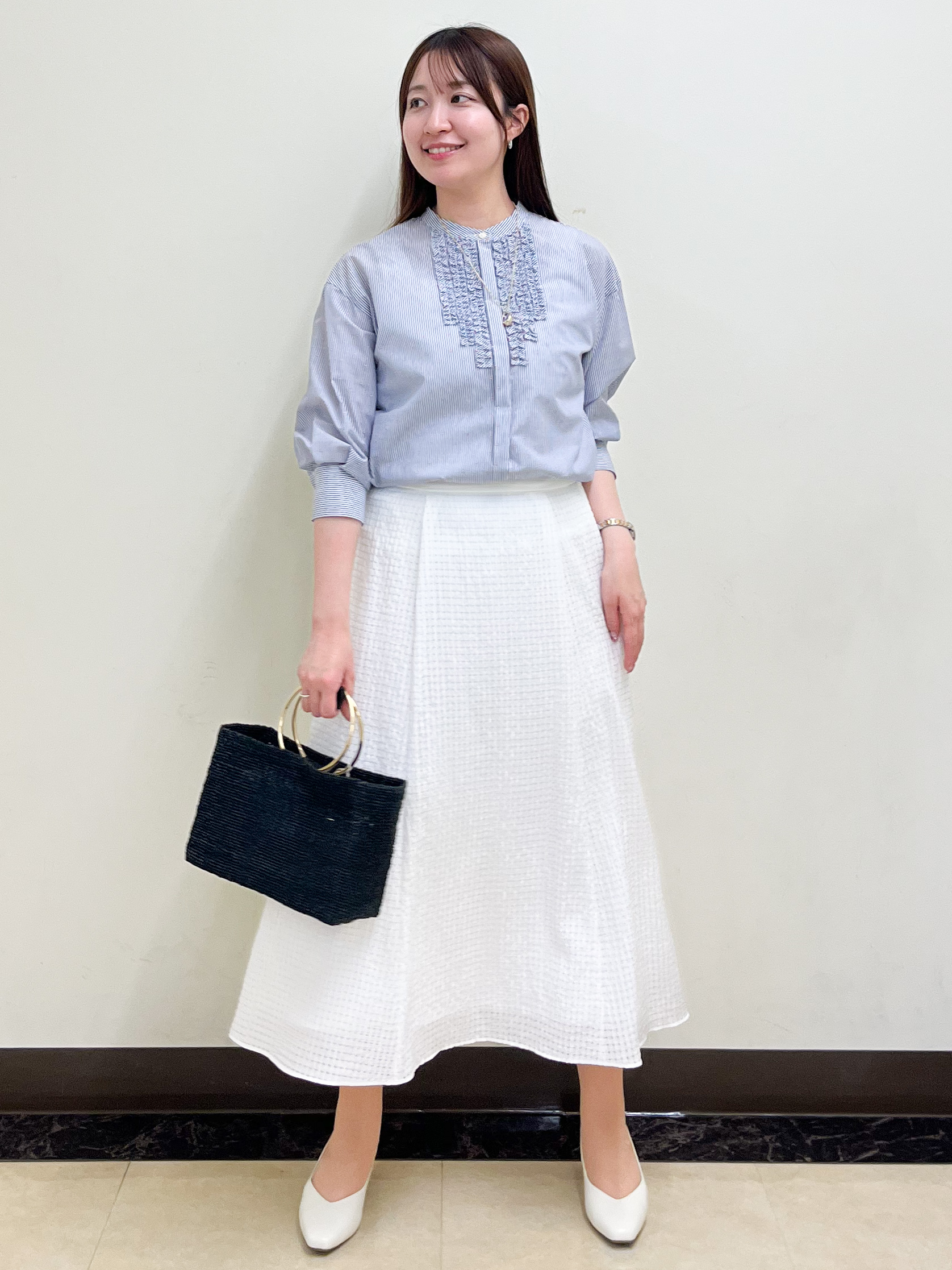mikikoさんの「Reflect｜【接触冷感】八分袖フロントフリルブラウス」を使ったコーディネート